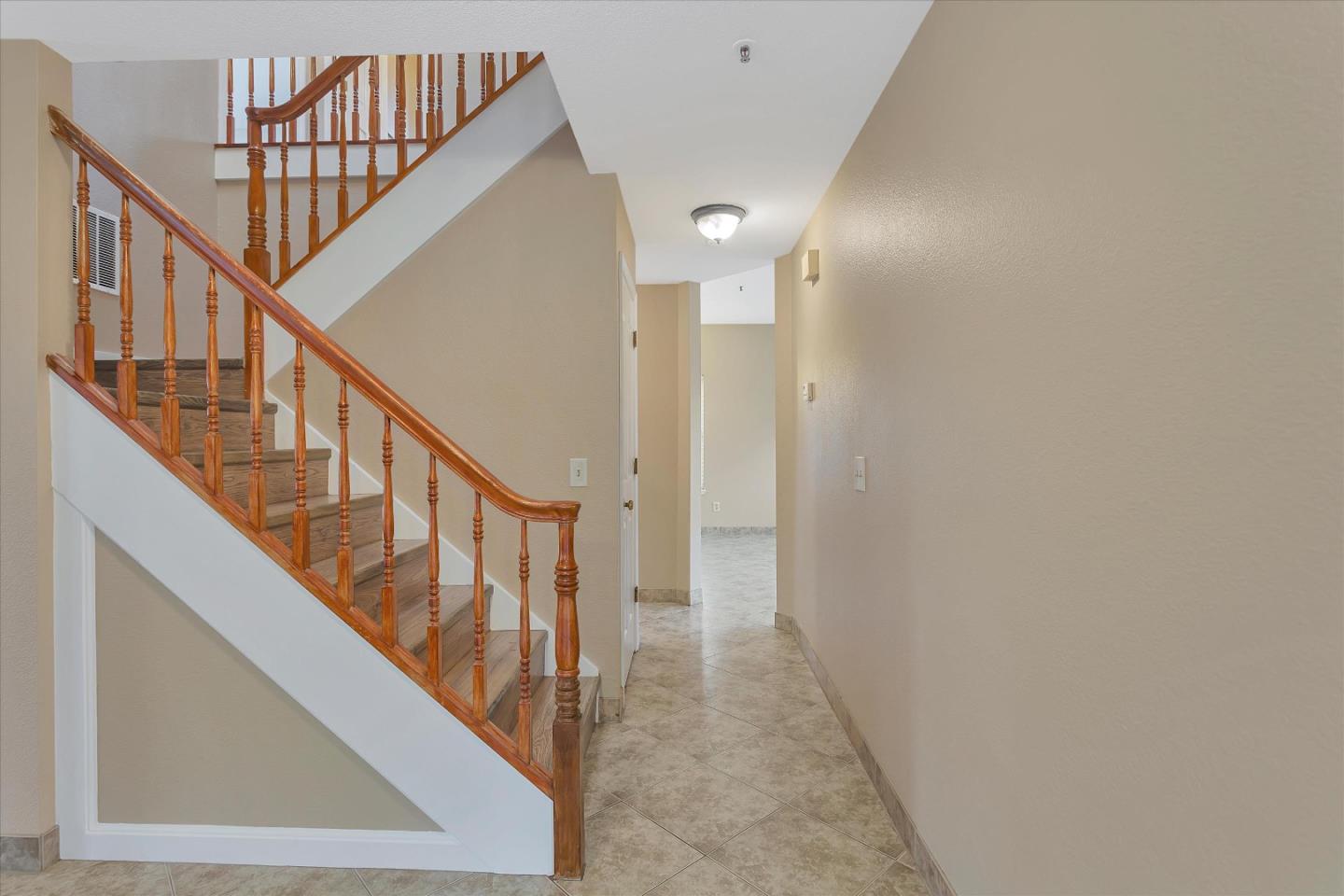 Detail Gallery Image 19 of 59 For 11 New Britain Cir, Salinas,  CA 93906 - 4 Beds | 2/1 Baths