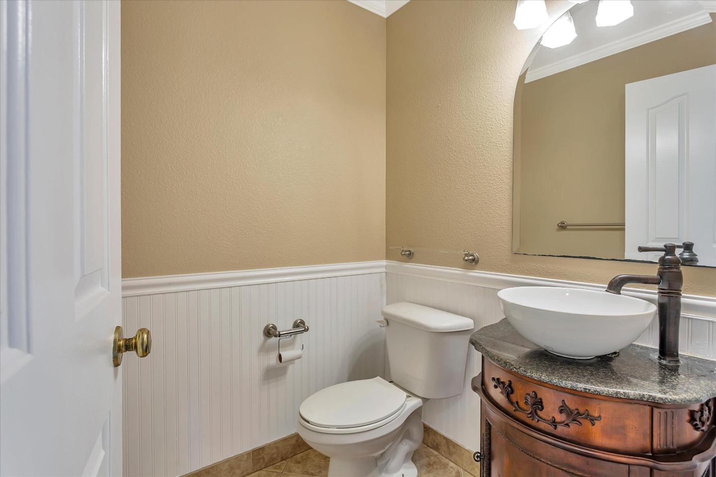 Detail Gallery Image 29 of 59 For 11 New Britain Cir, Salinas,  CA 93906 - 4 Beds | 2/1 Baths