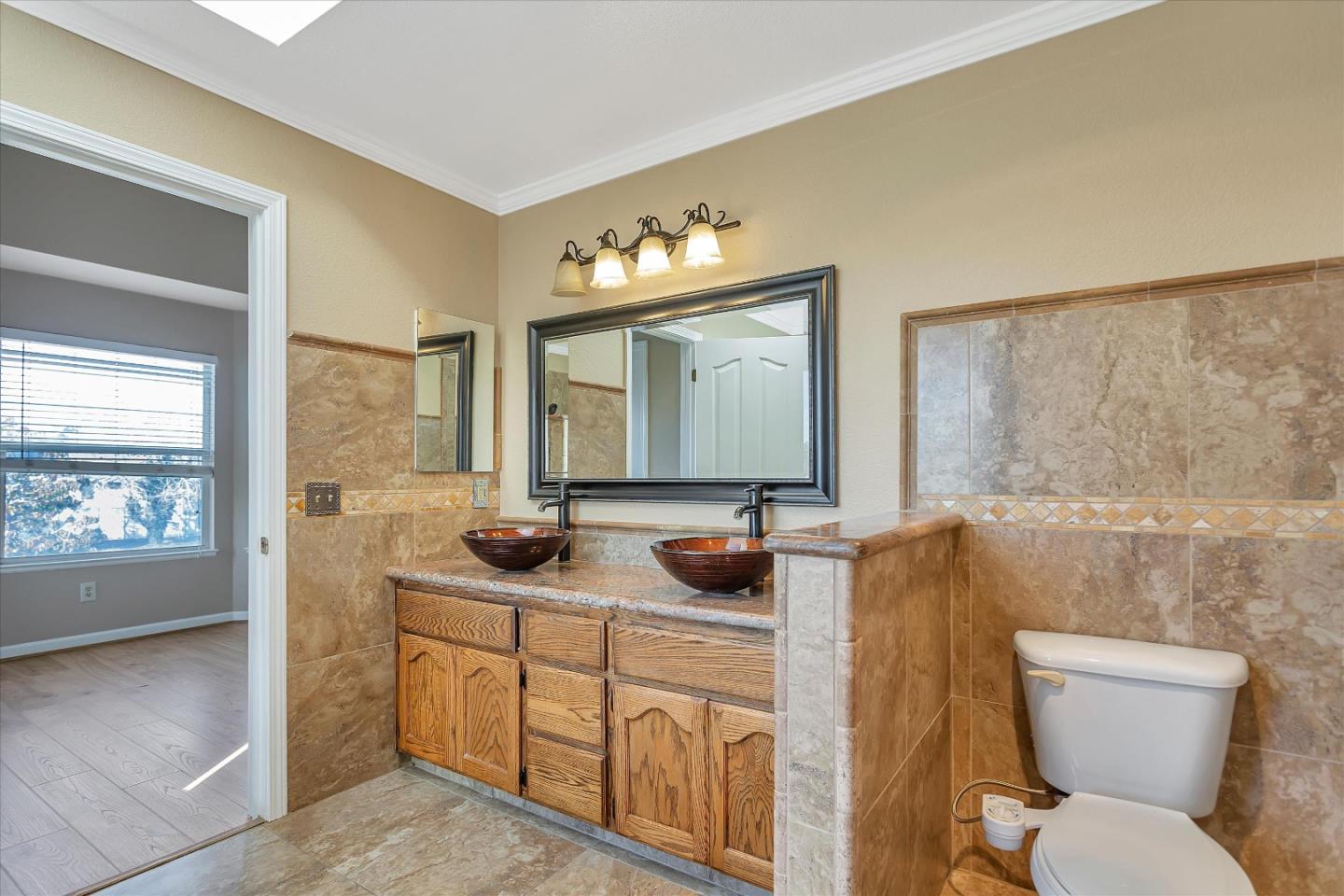 Detail Gallery Image 38 of 59 For 11 New Britain Cir, Salinas,  CA 93906 - 4 Beds | 2/1 Baths