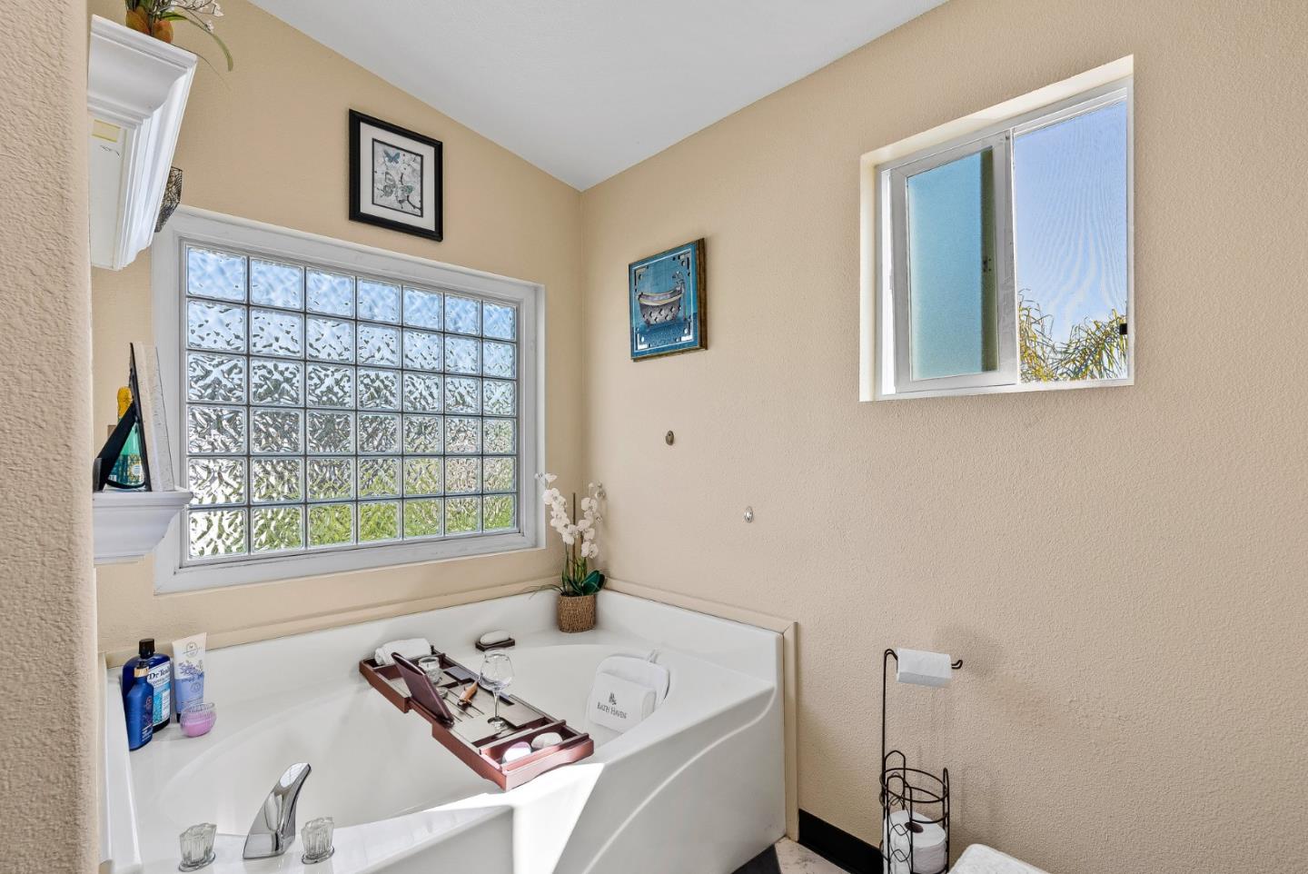 Detail Gallery Image 10 of 27 For 444 Whispering Pines Dr #18,  Scotts Valley,  CA 95066 - 3 Beds | 2 Baths