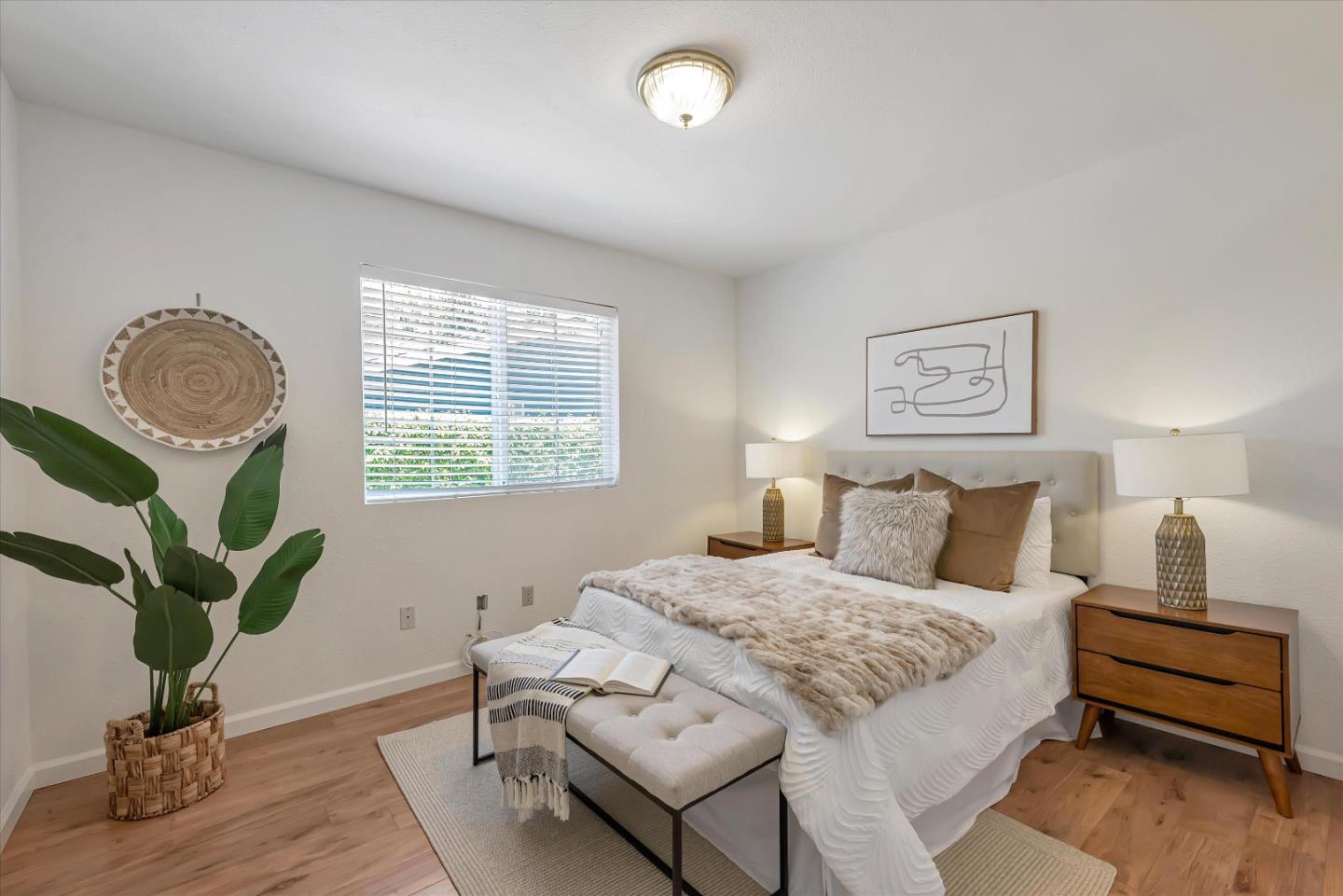 Detail Gallery Image 23 of 40 For 278 Hudson St, Redwood City,  CA 94062 - 7 Beds | 2/6 Baths