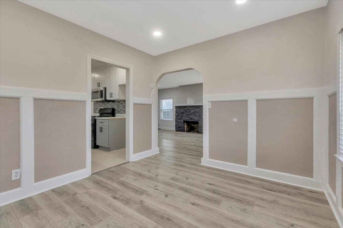 Detail Gallery Image 19 of 45 For 4810 Roosevelt Ave, Sacramento,  CA 95820 - 3 Beds | 2 Baths