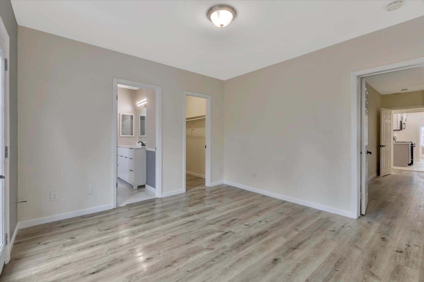 Detail Gallery Image 32 of 45 For 4810 Roosevelt Ave, Sacramento,  CA 95820 - 3 Beds | 2 Baths