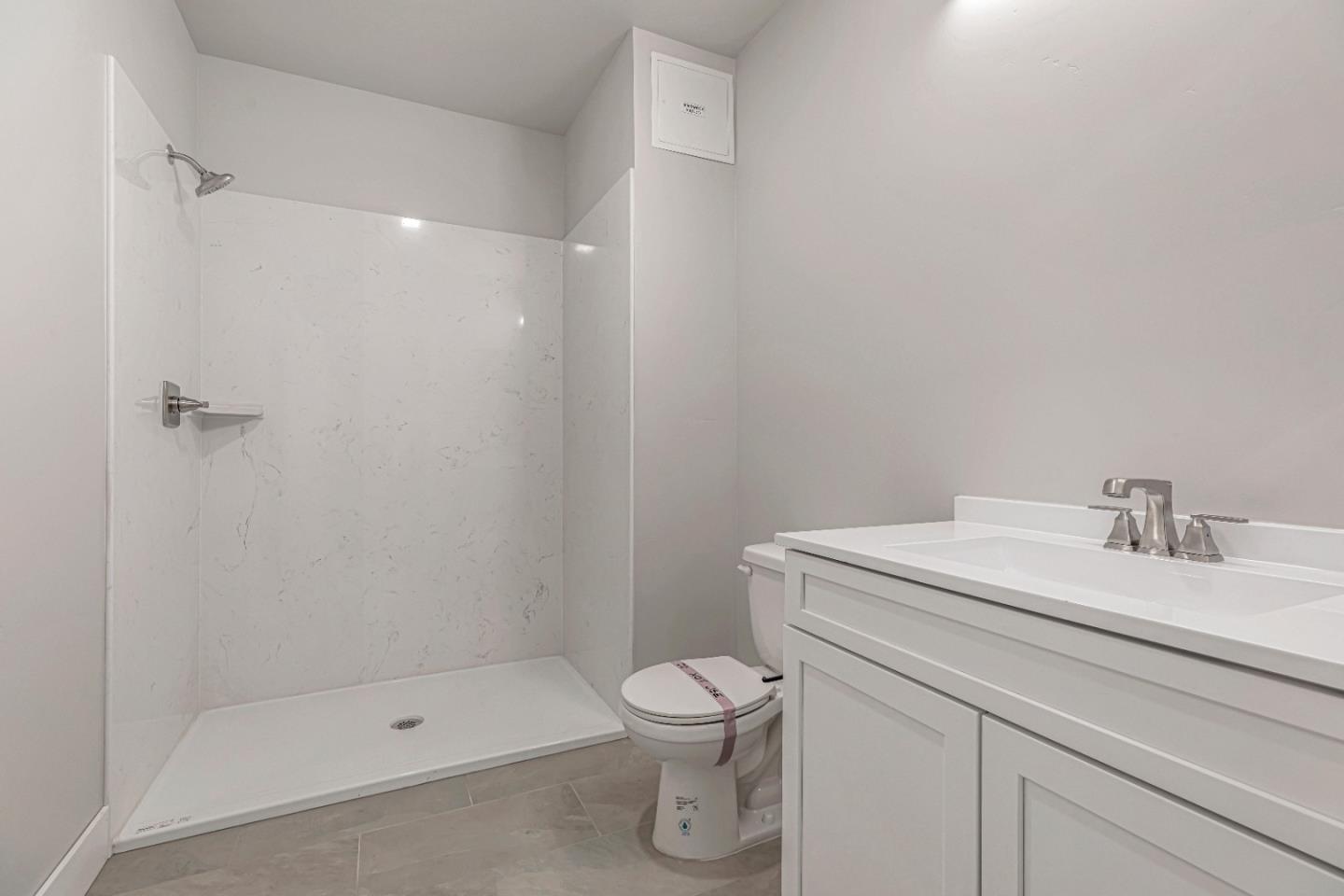 Detail Gallery Image 22 of 31 For 400 San Benito St #202,  Hollister,  CA 95023 - 2 Beds | 1 Baths
