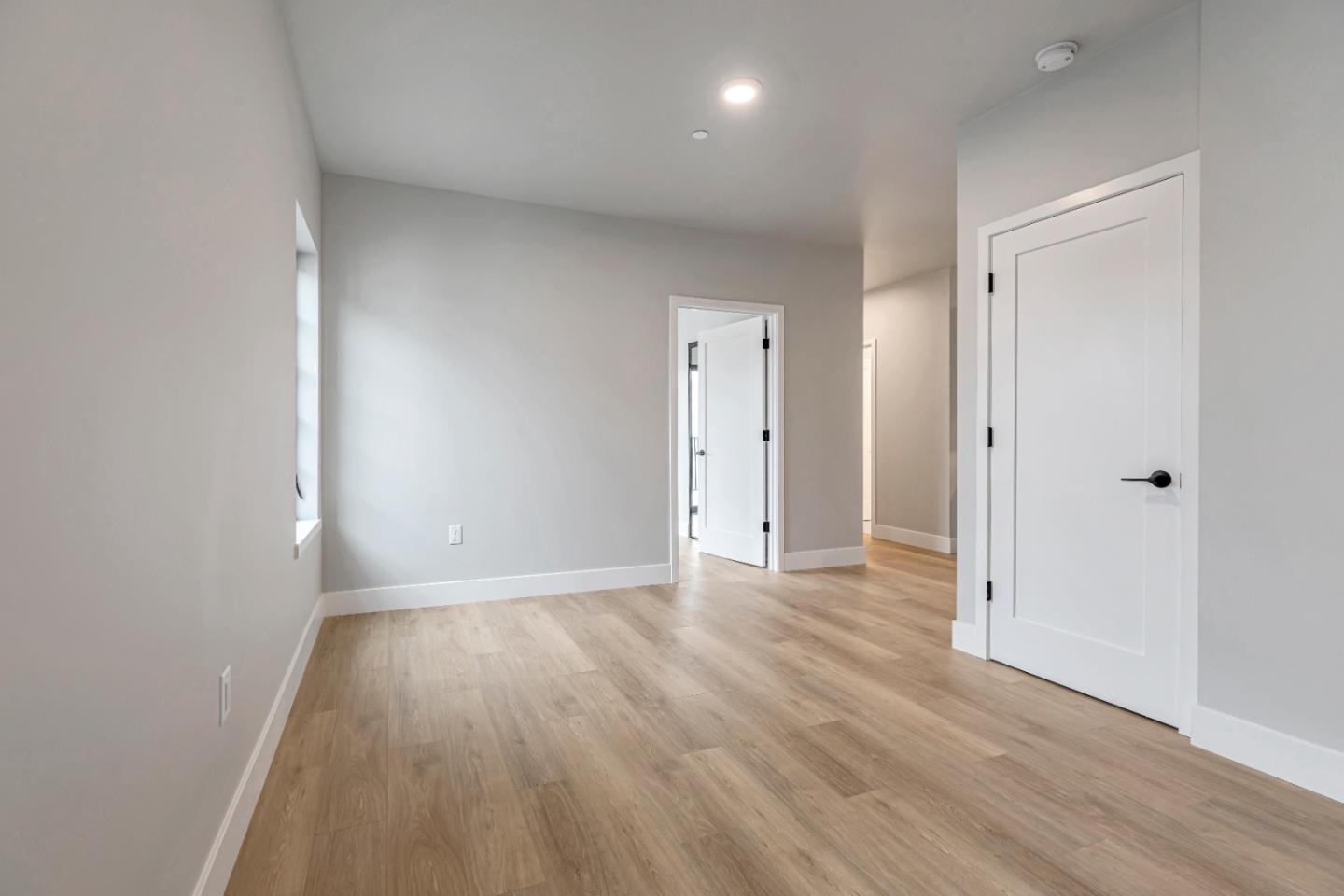 Detail Gallery Image 7 of 31 For 400 San Benito St #202,  Hollister,  CA 95023 - 2 Beds | 1 Baths