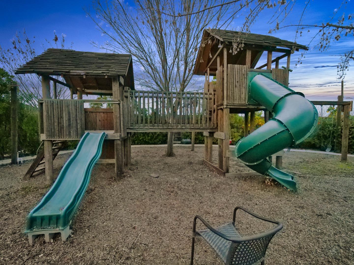 Detail Gallery Image 105 of 147 For 26572 Atepa Ln, Thornton,  CA 95686 - 5 Beds | 3/1 Baths