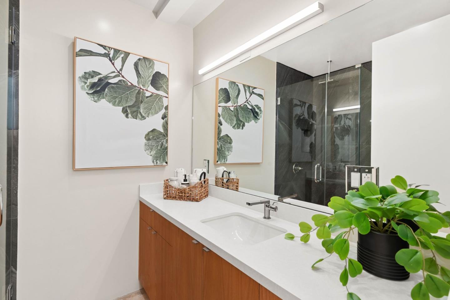 Detail Gallery Image 50 of 77 For 219 Tulare St, Brisbane,  CA 94005 - 3 Beds | 2/1 Baths