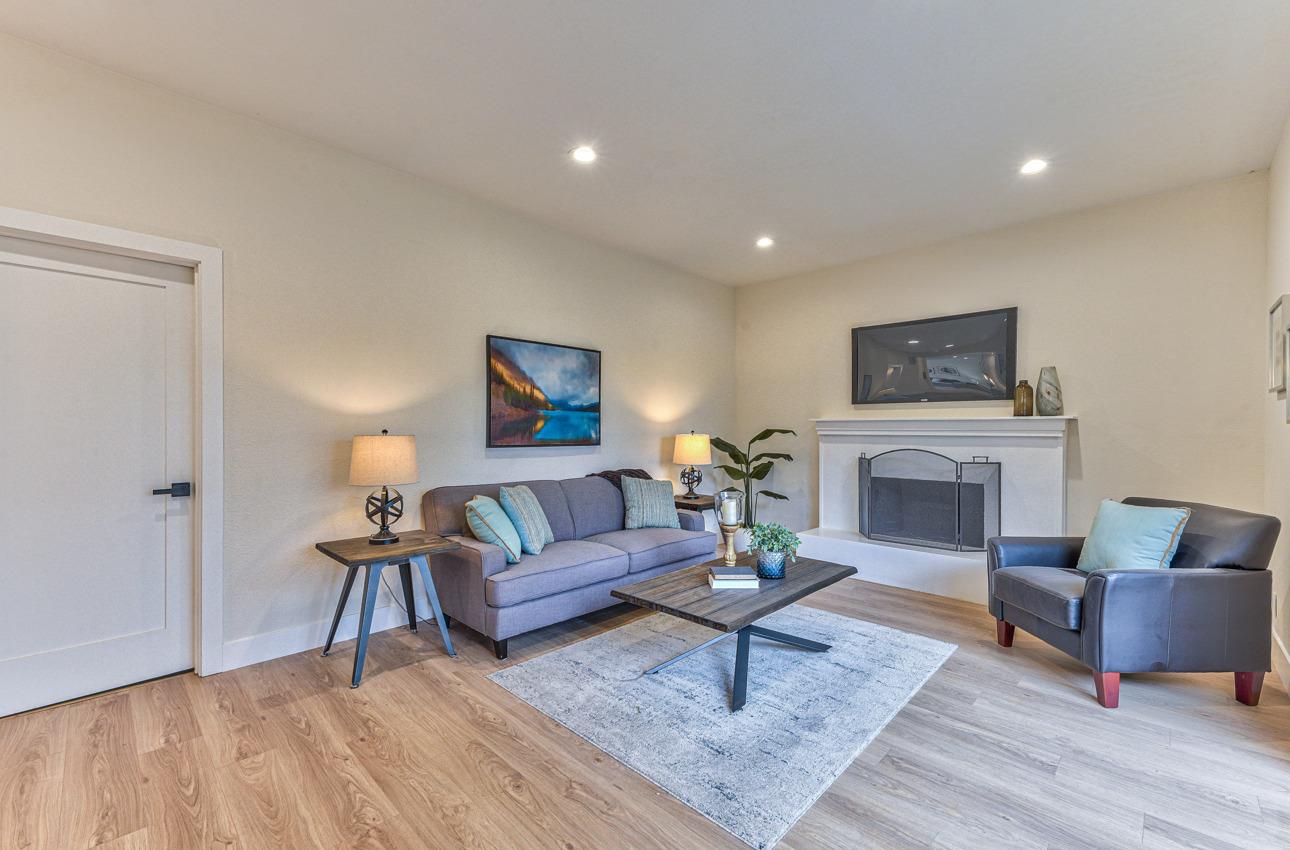 Detail Gallery Image 11 of 31 For 3057 Mildred Ct, Marina,  CA 93933 - 3 Beds | 2 Baths