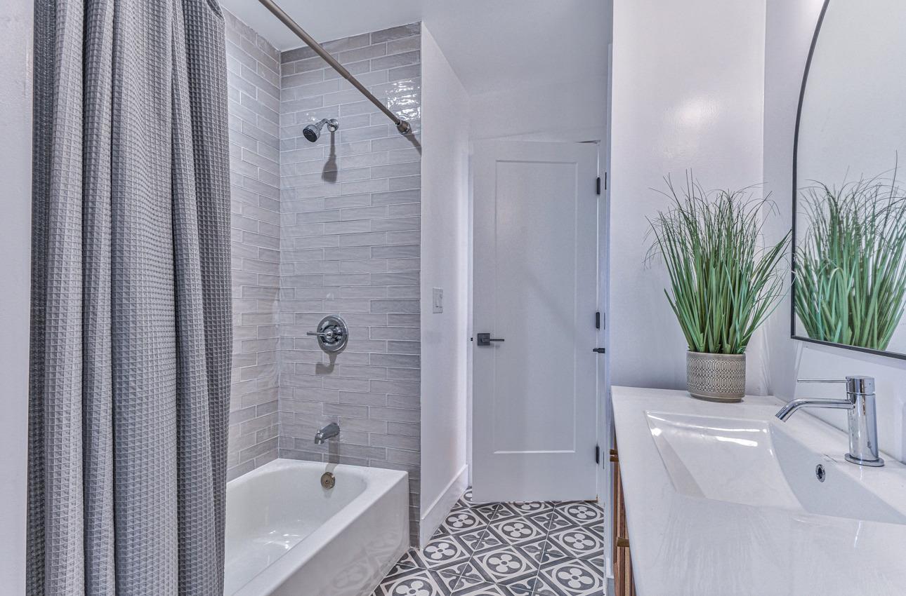 Detail Gallery Image 20 of 31 For 3057 Mildred Ct, Marina,  CA 93933 - 3 Beds | 2 Baths