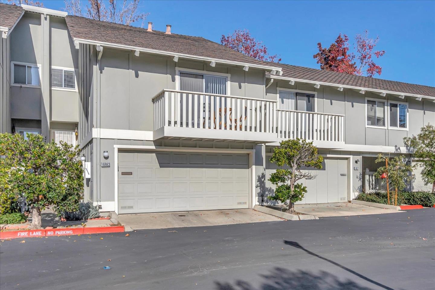 Detail Gallery Image 1 of 1 For 10863 Northoak Sq, Cupertino,  CA 95014 - 2 Beds | 2 Baths