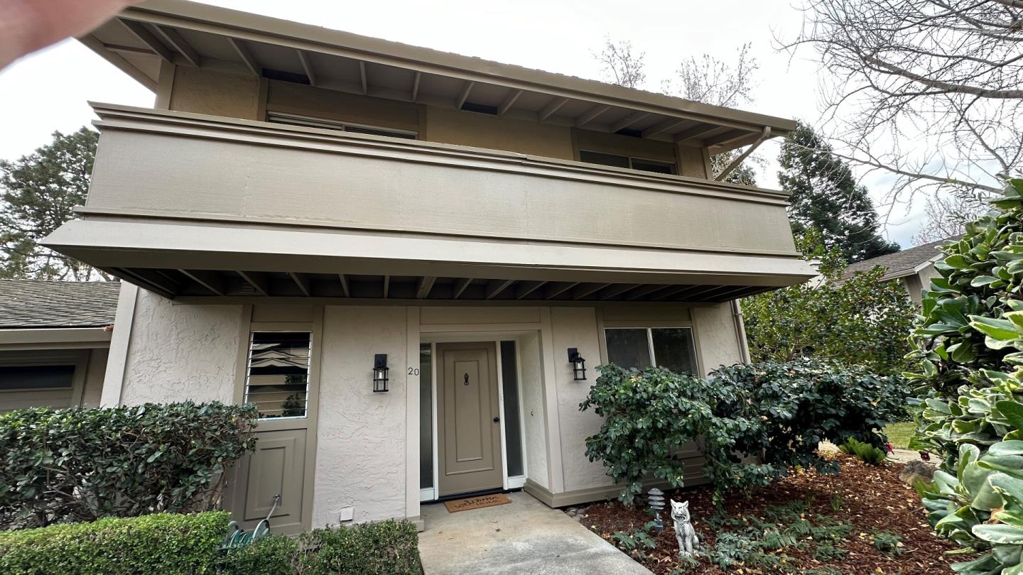 Detail Gallery Image 1 of 1 For 15400 Winchester Blvd #20,  Los Gatos,  CA 95030 - 3 Beds | 2/1 Baths