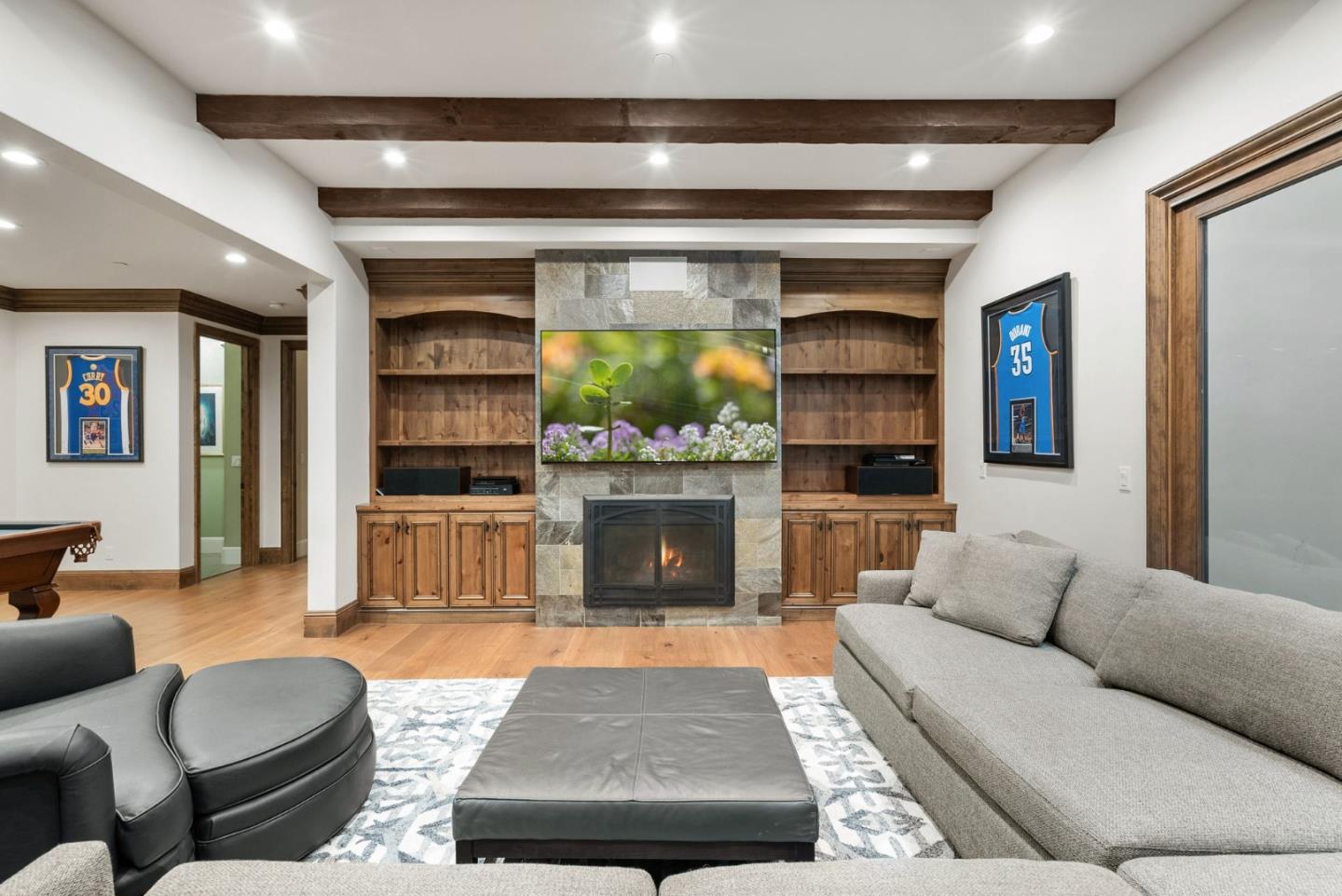 Detail Gallery Image 49 of 78 For 484 W Portola Ave, Los Altos,  CA 94022 - 5 Beds | 5/2 Baths
