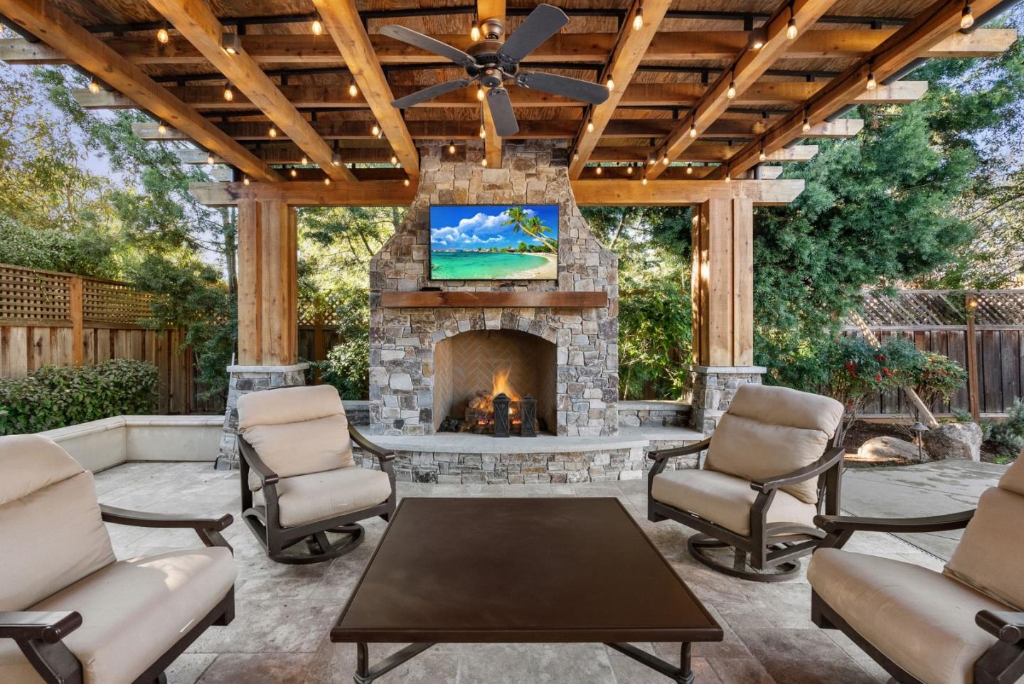 Detail Gallery Image 63 of 78 For 484 W Portola Ave, Los Altos,  CA 94022 - 5 Beds | 5/2 Baths