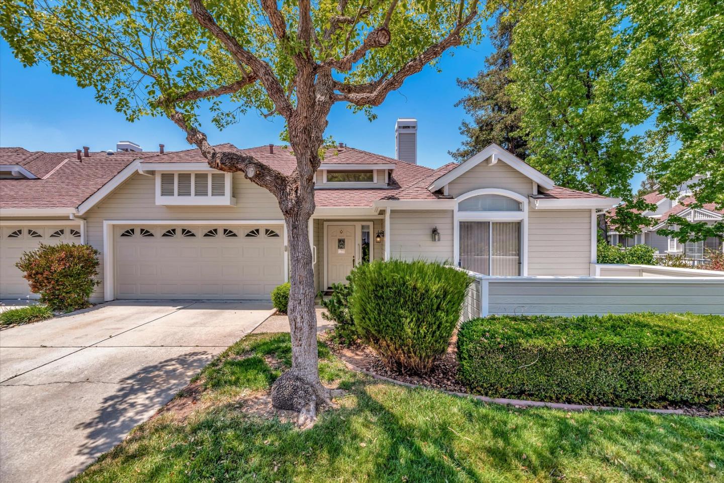 Detail Gallery Image 1 of 1 For 7783 Beltane Dr, San Jose,  CA 95135 - 2 Beds | 2 Baths