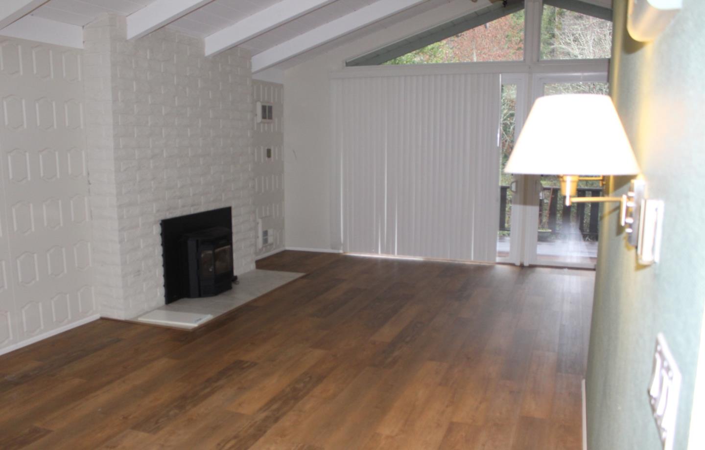 Detail Gallery Image 3 of 15 For 16621 Big Basin Way #8,  Boulder Creek,  CA 95006 - 2 Beds | 2 Baths