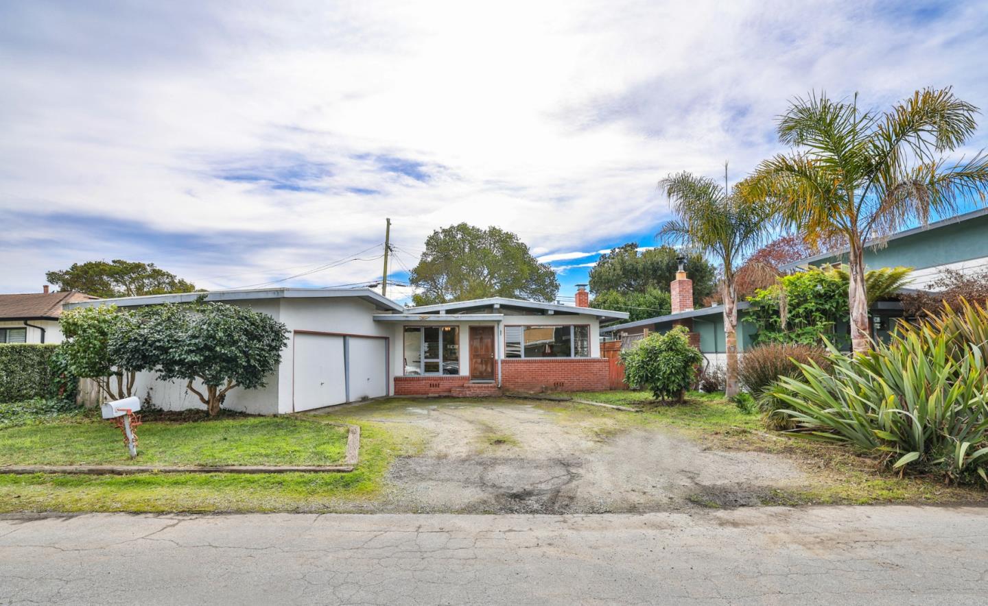 Detail Gallery Image 1 of 1 For 617 Cedar St, Aptos,  CA 95003 - 2 Beds | 1 Baths