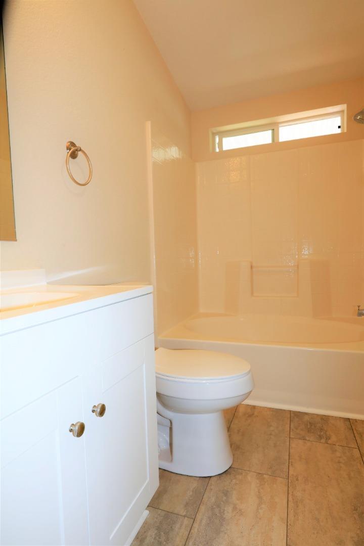 Detail Gallery Image 27 of 27 For 555 Umbarger Rd #9,  San Jose,  CA 95111 - 3 Beds | 2 Baths