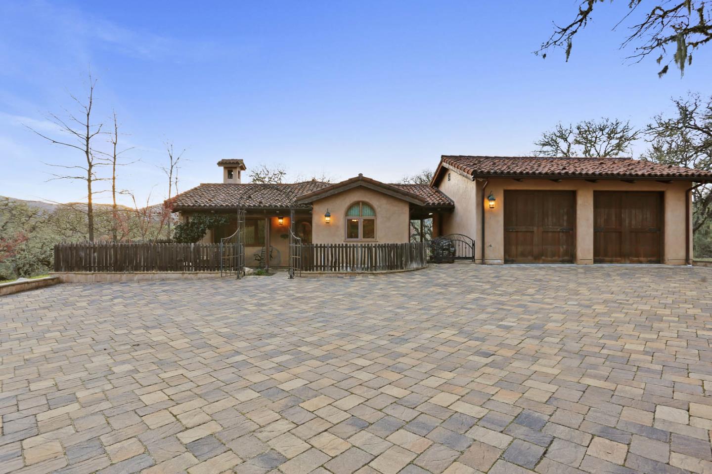 Detail Gallery Image 17 of 24 For 16 Vasquez Trail, Carmel,  CA 93923 - 9 Beds | 8/2 Baths