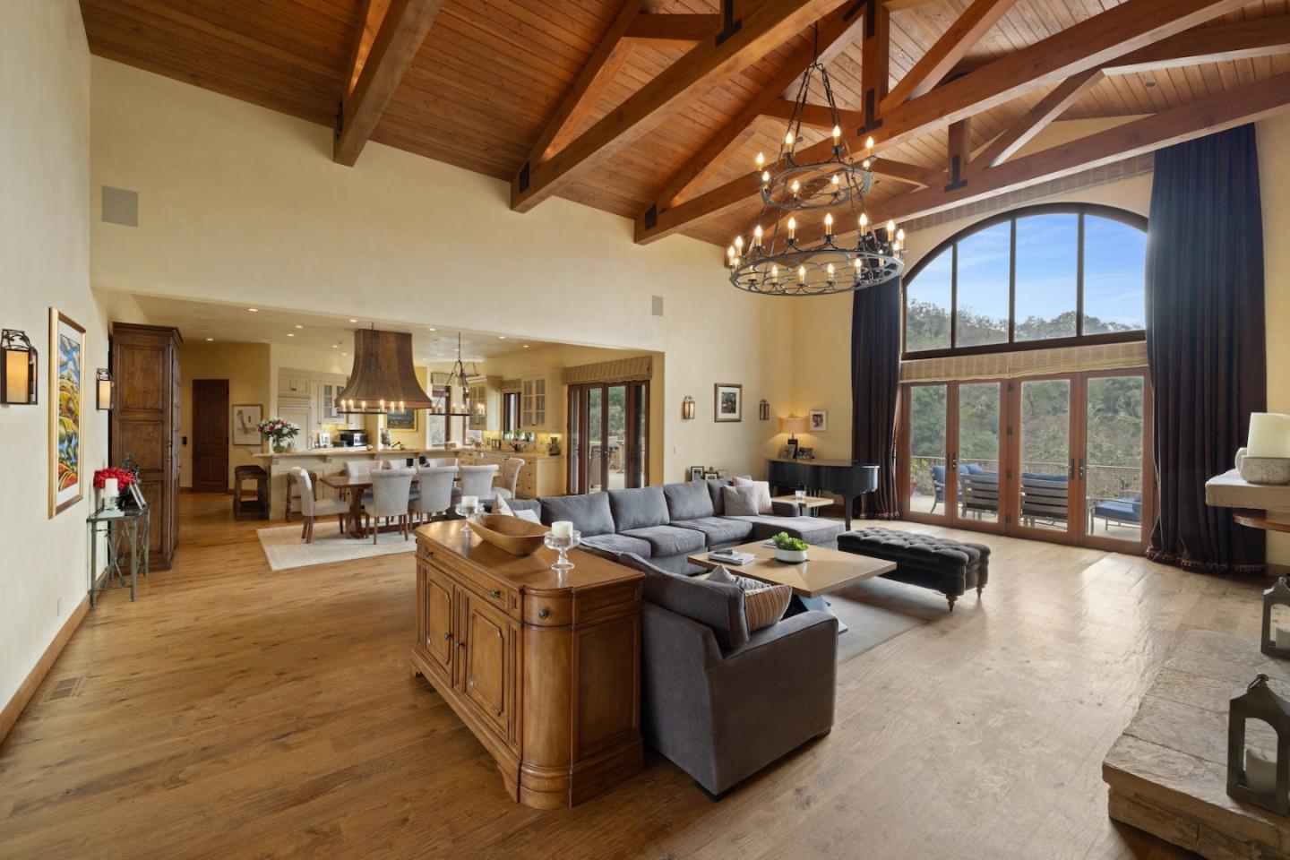 Detail Gallery Image 7 of 24 For 16 Vasquez Trail, Carmel,  CA 93923 - 9 Beds | 8/2 Baths