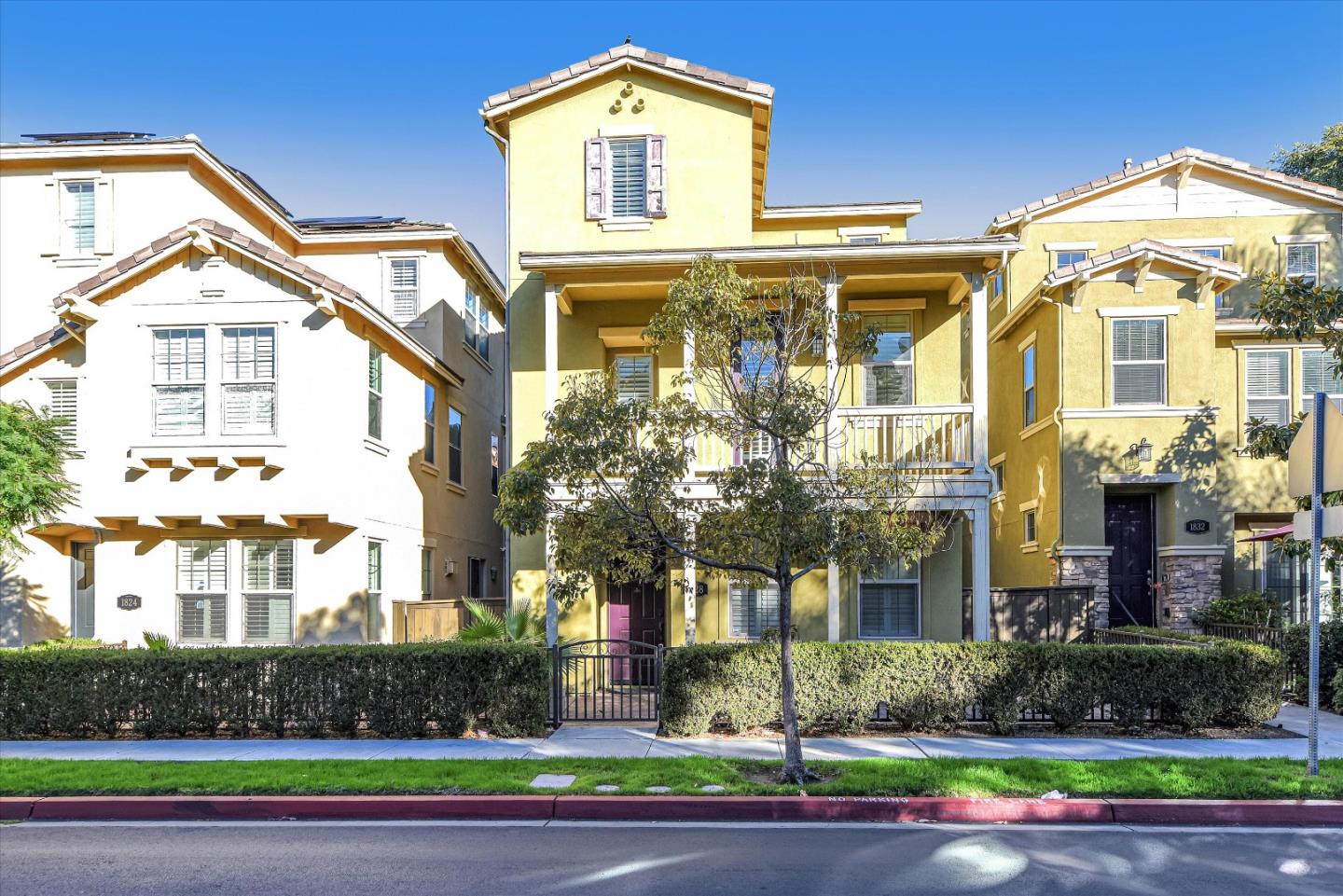 Detail Gallery Image 1 of 1 For 1828 Scarlet Pl, Chula Vista,  CA 91913 - 4 Beds | 3/1 Baths