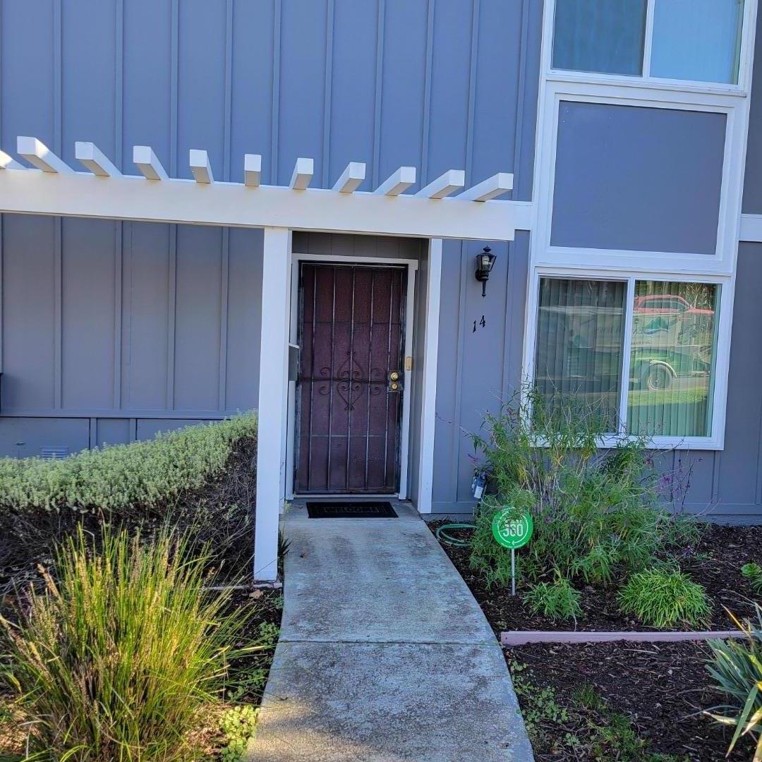 Detail Gallery Image 1 of 1 For 14 Park Ln, Richmond,  CA 94803 - 2 Beds | 1/1 Baths