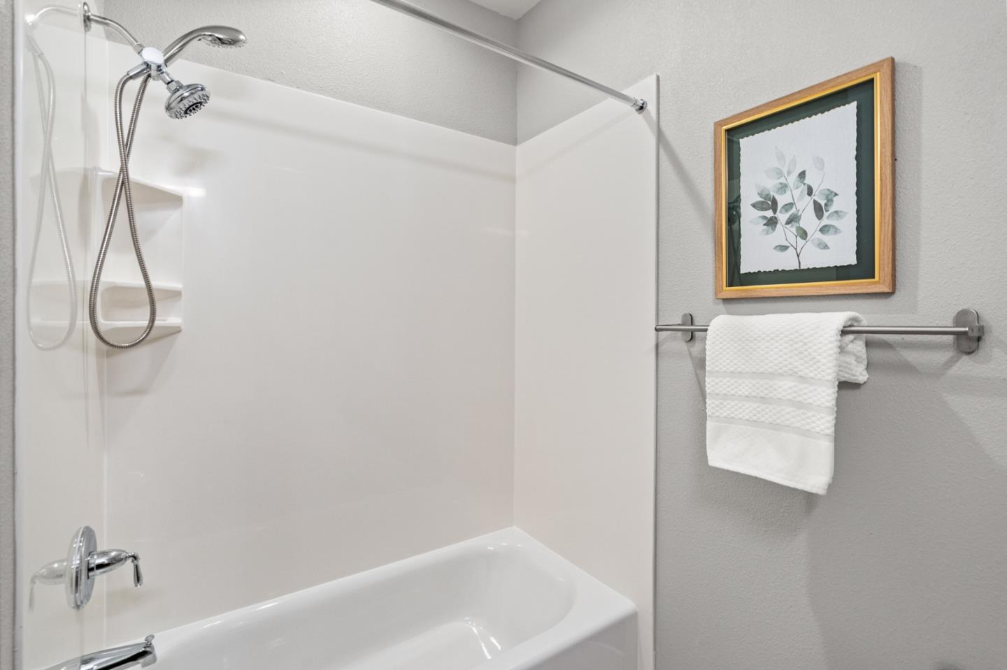 Detail Gallery Image 36 of 54 For 1080 Barberry Ter, Sunnyvale,  CA 94086 - 3 Beds | 2/1 Baths