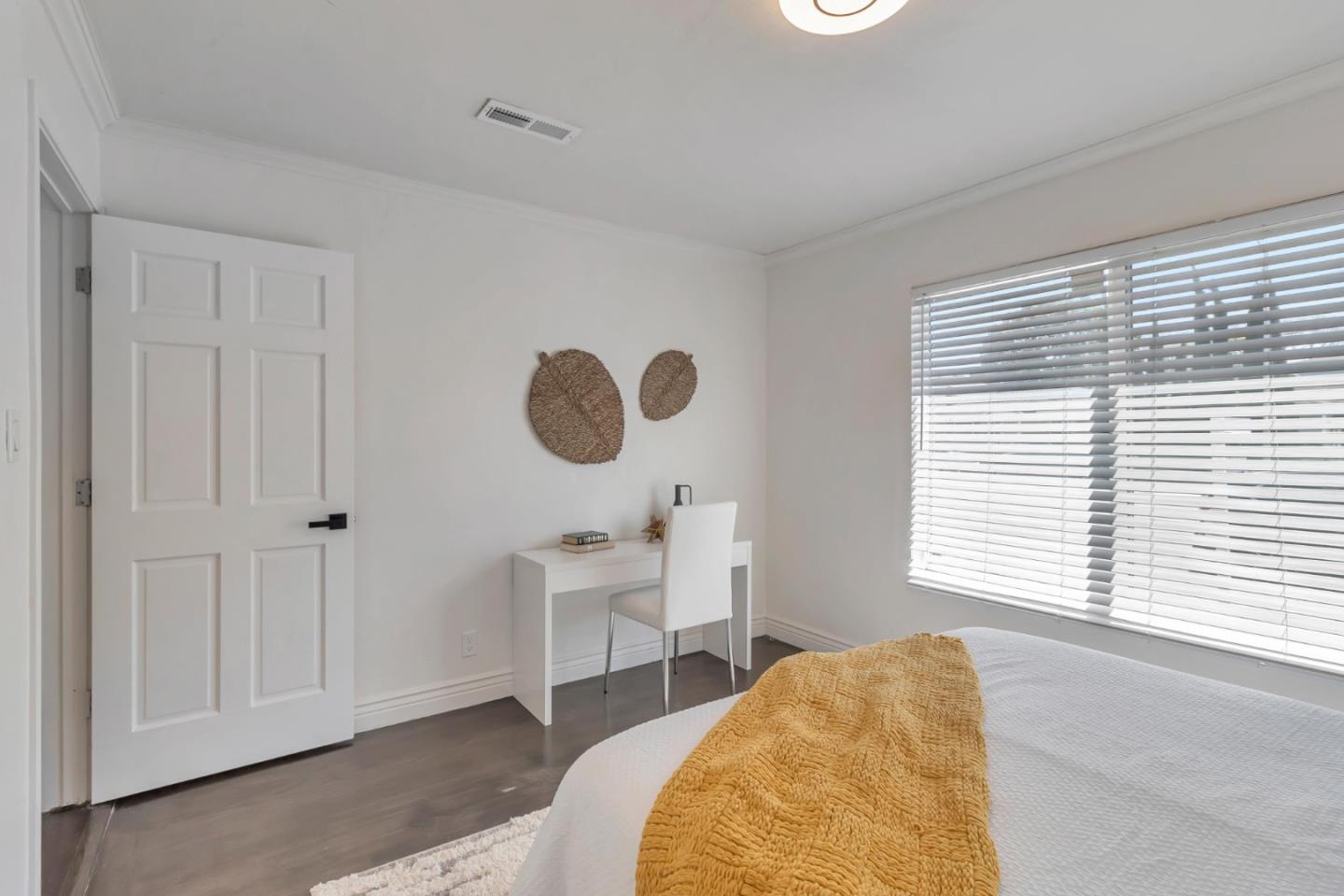 Detail Gallery Image 34 of 51 For 87 E Hillsdale Blvd, San Mateo,  CA 94403 - 3 Beds | 2 Baths