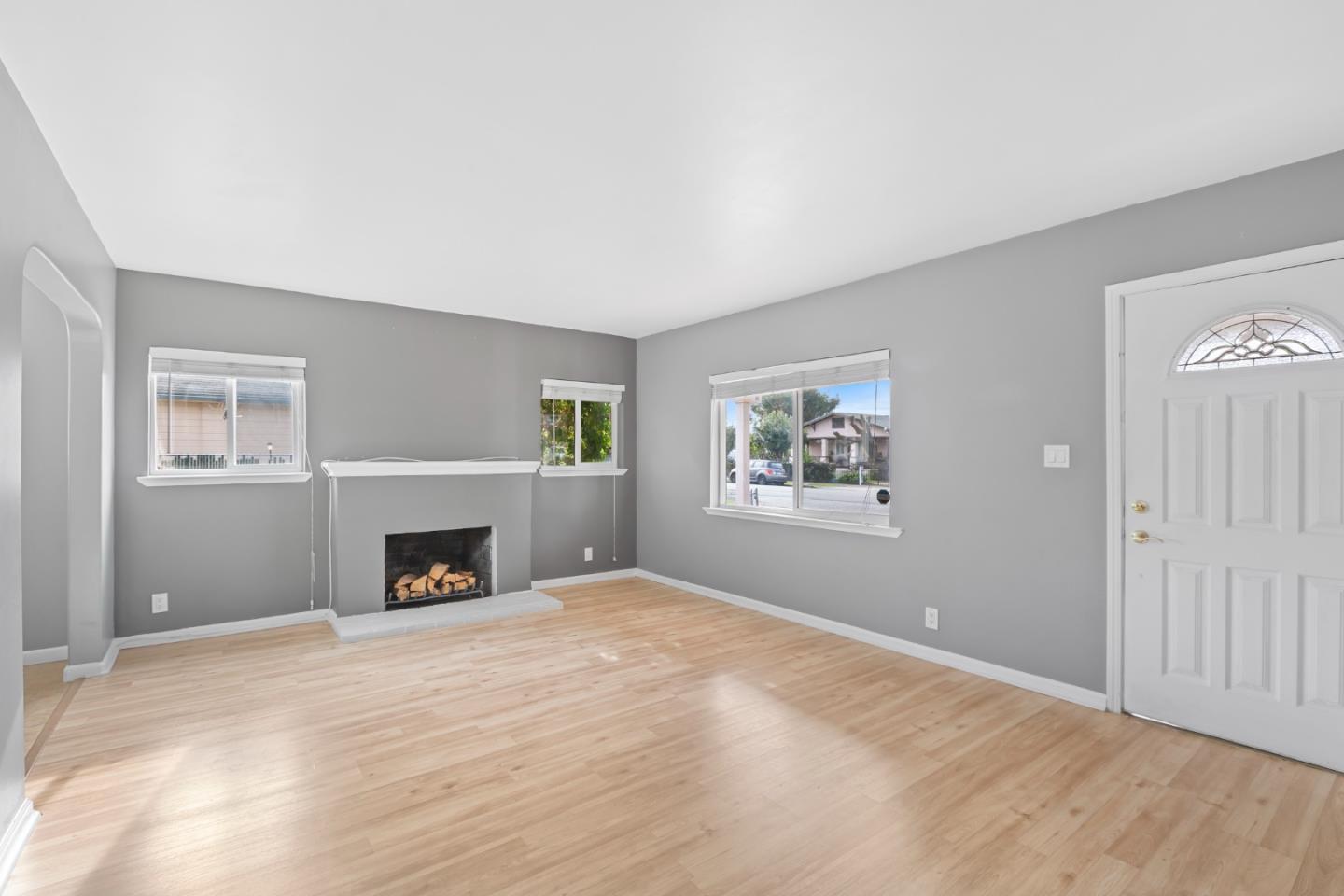 Detail Gallery Image 1 of 1 For 288 Mccreery Ave, San Jose,  CA 95116 - 3 Beds | 2 Baths