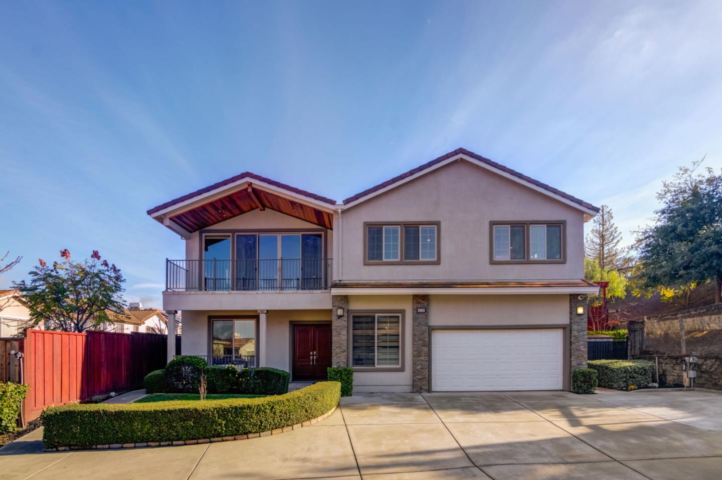 Detail Gallery Image 1 of 1 For 3902 Mars Ct, San Jose,  CA 95121 - 4 Beds | 4/1 Baths