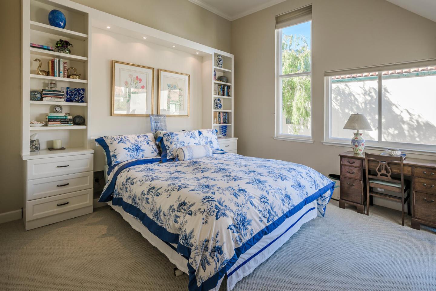 Detail Gallery Image 15 of 30 For 2253 Armada Way, San Mateo,  CA 94404 - 2 Beds | 2/1 Baths