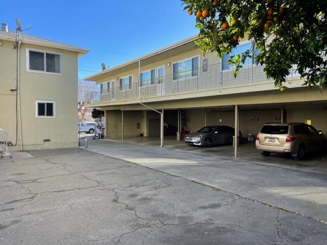 Photo of 927-/933 Green Ave in San Bruno, CA