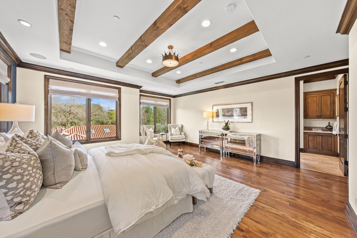 Detail Gallery Image 21 of 54 For 15890 Viewfield Rd, Monte Sereno,  CA 95030 - 6 Beds | 6/1 Baths