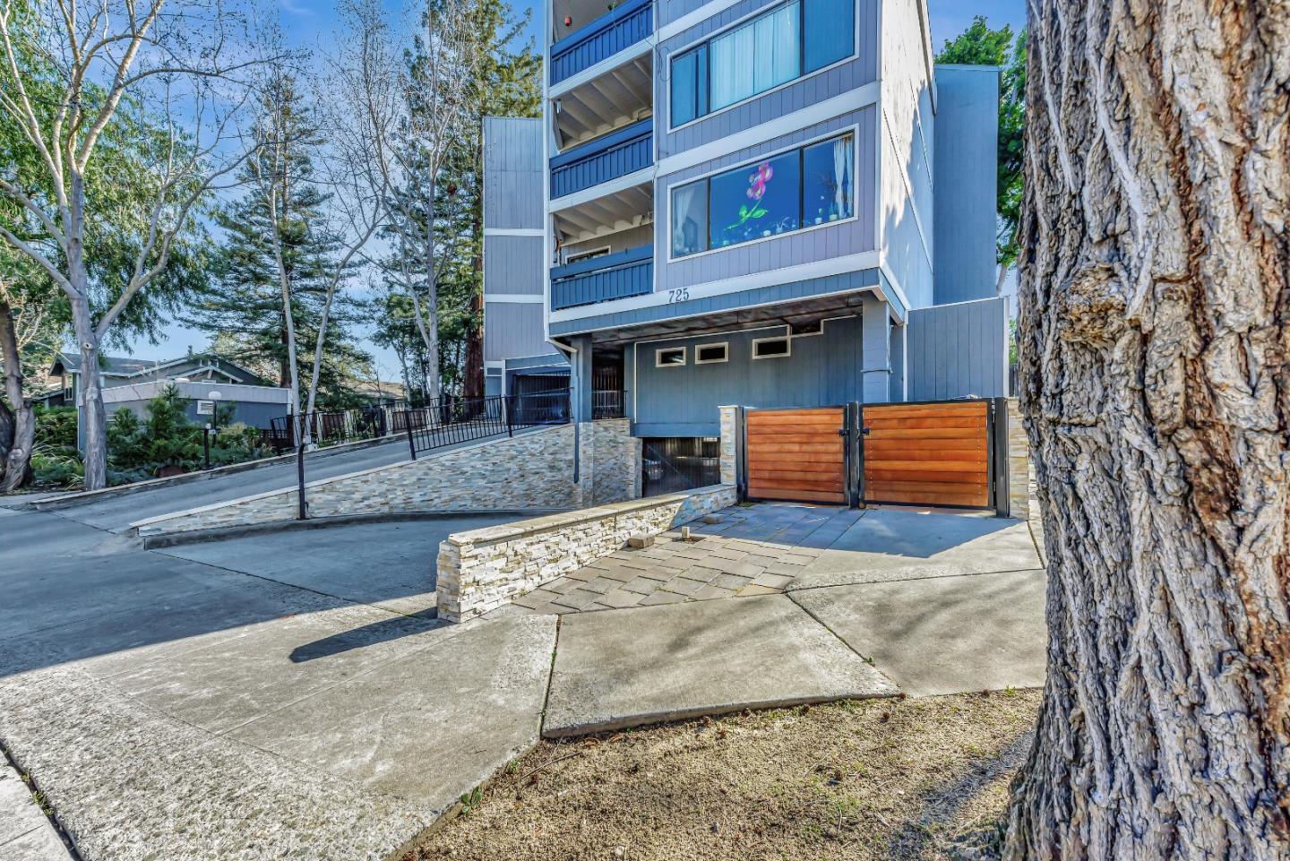Detail Gallery Image 28 of 33 For 725 Mariposa Ave #306,  Mountain View,  CA 94041 - 2 Beds | 2 Baths