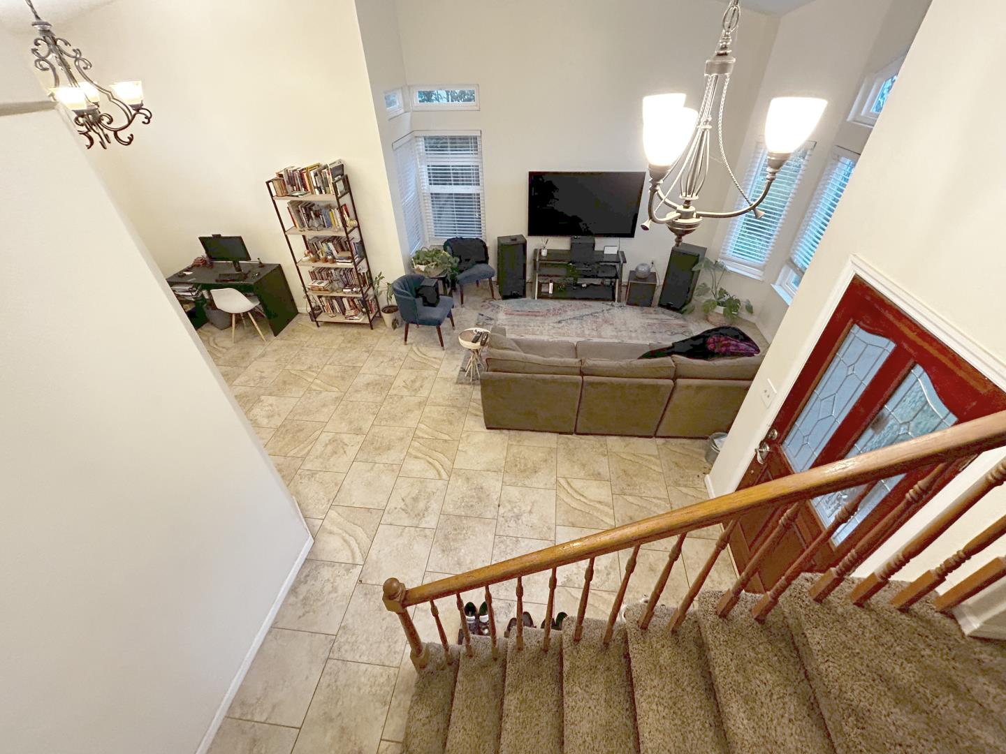 Detail Gallery Image 12 of 16 For 8748 Kentshire Way, Sacramento,  CA 95828 - 3 Beds | 2/1 Baths