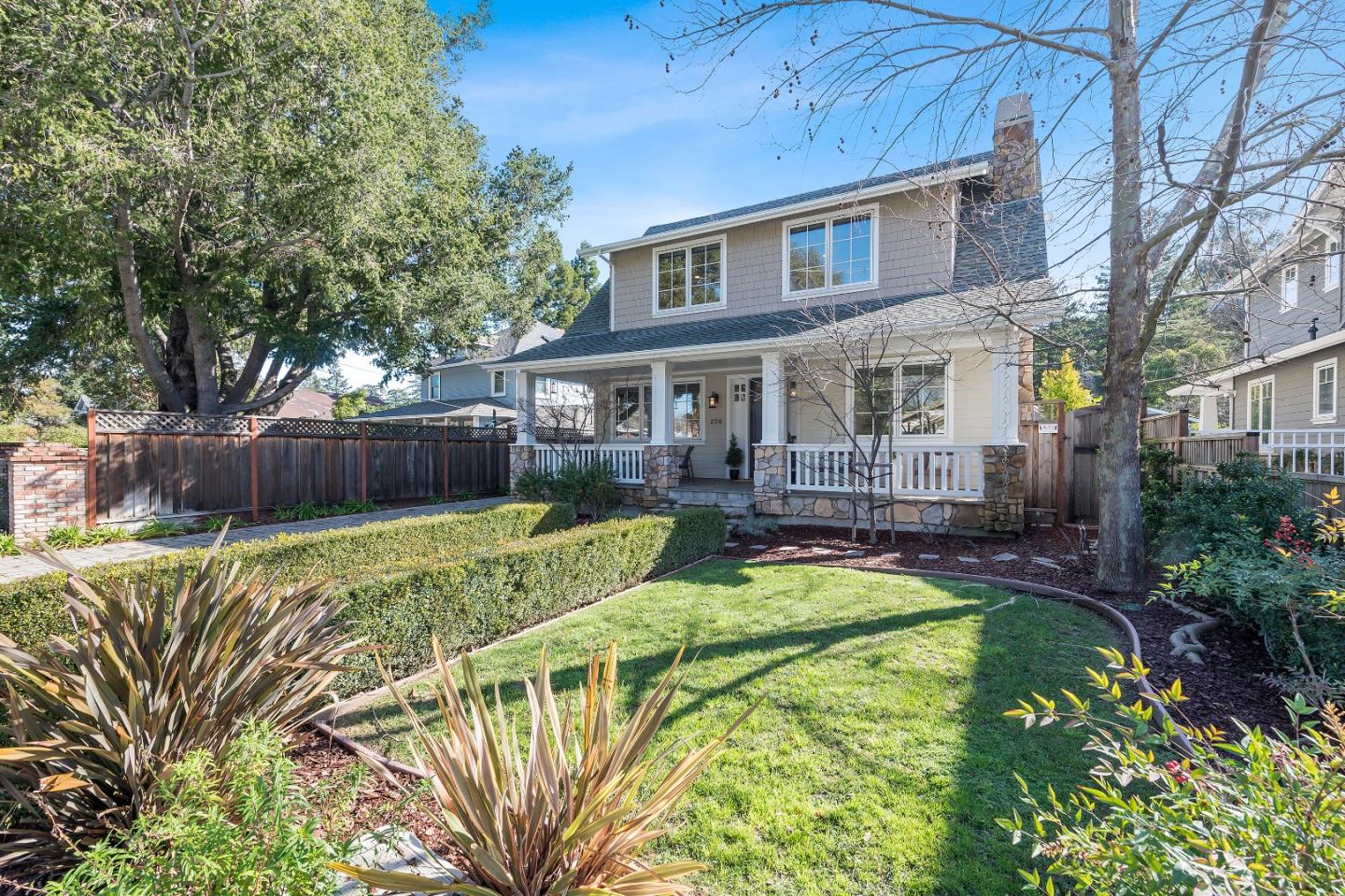 Detail Gallery Image 1 of 1 For 236 Los Gatos Blvd, Los Gatos,  CA 95030 - 5 Beds | 4/1 Baths