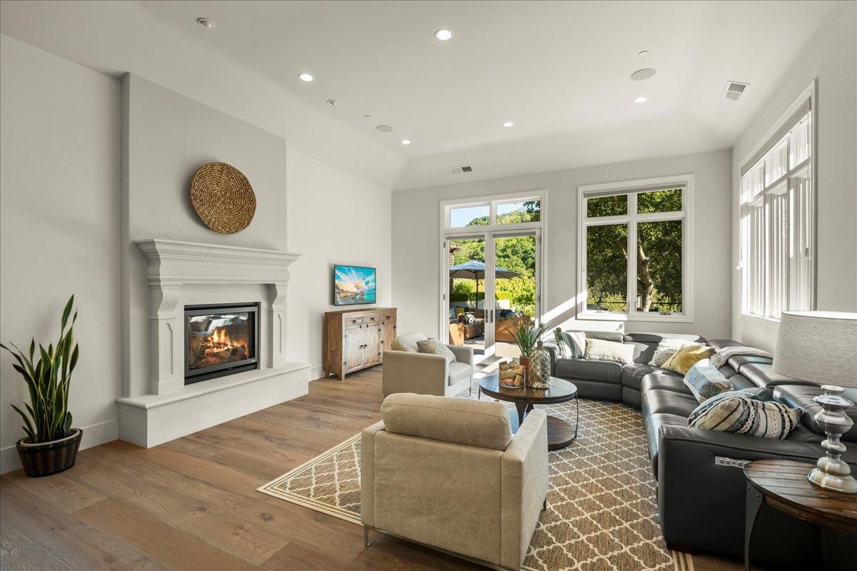 Detail Gallery Image 21 of 81 For 17435 Phillips Ave, Los Gatos,  CA 95030 - 5 Beds | 4/1 Baths