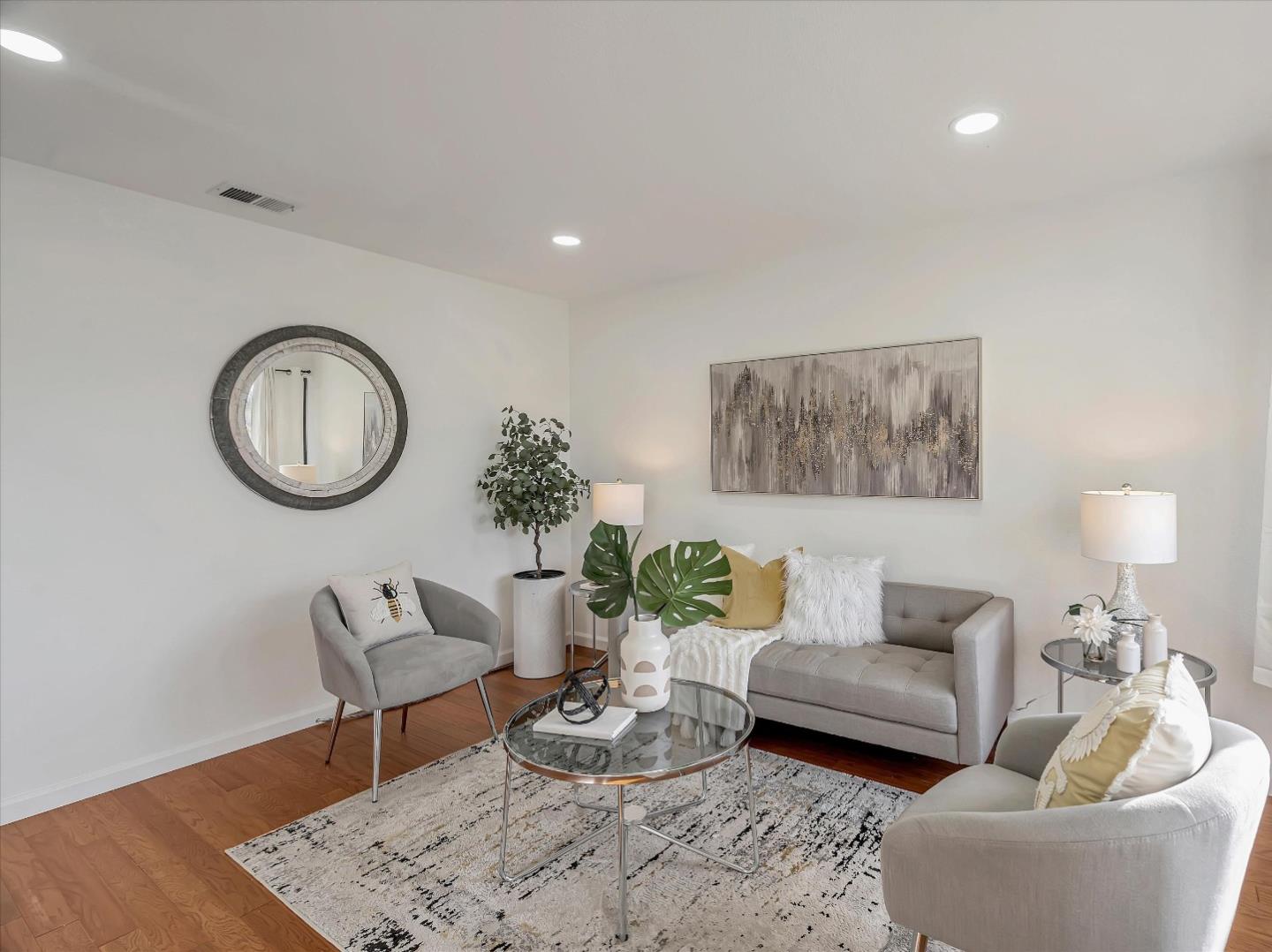 Detail Gallery Image 1 of 1 For 4964 Rue Le Mans, San Jose,  CA 95136 - 2 Beds | 1/1 Baths