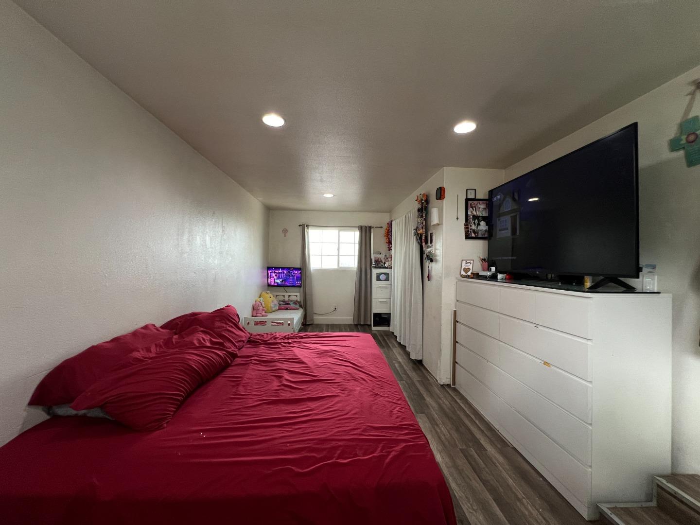 Detail Gallery Image 22 of 35 For 3637 Snell Ave #123,  San Jose,  CA 95136 - 4 Beds | 2 Baths