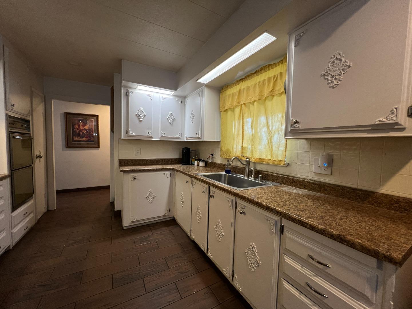 Detail Gallery Image 5 of 35 For 3637 Snell Ave #123,  San Jose,  CA 95136 - 4 Beds | 2 Baths