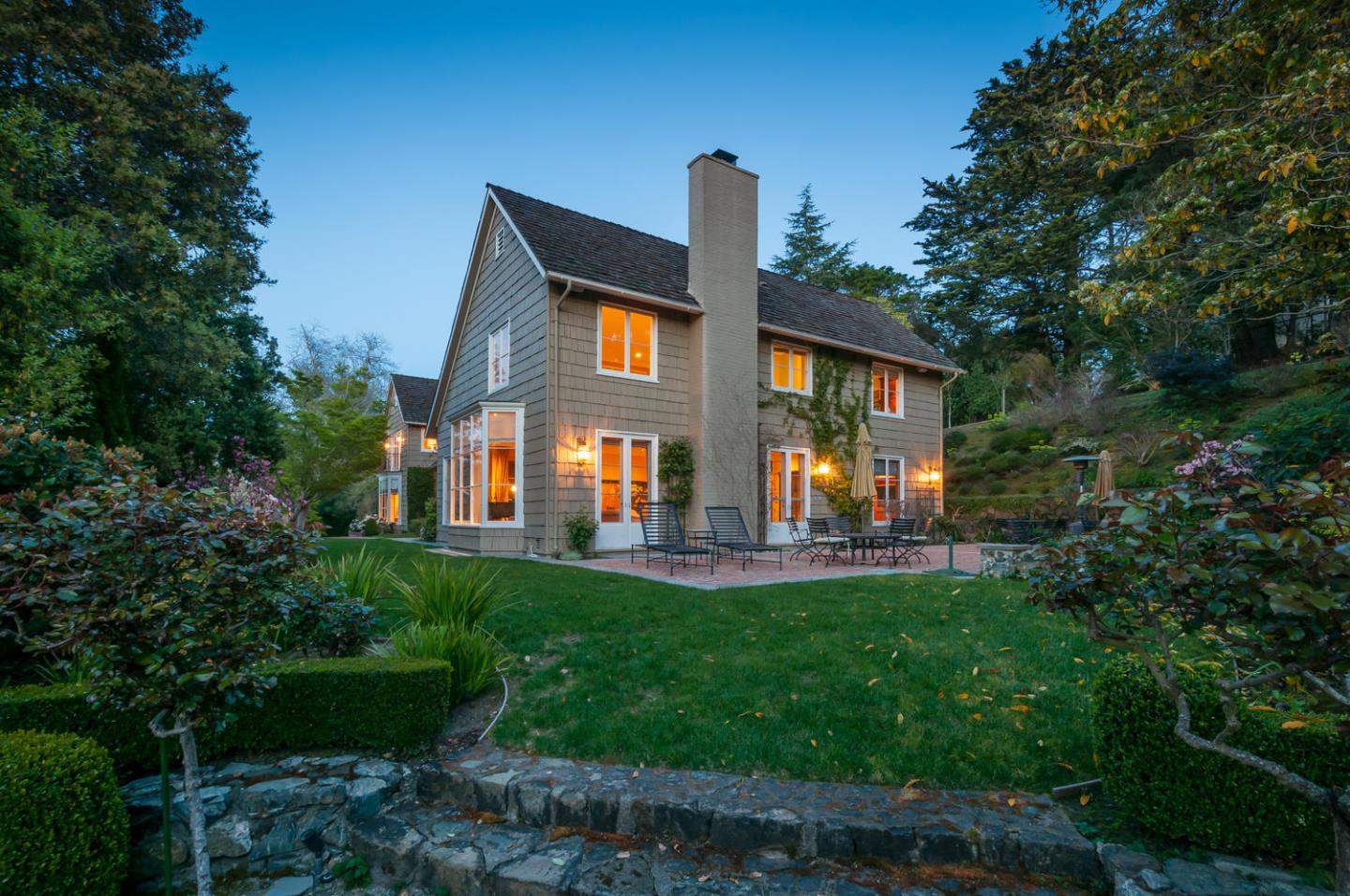 989 Hayne Rd, Hillsborough, CA 94010 5 Beds 5/1 Baths (Active) ML81952078 MLSL