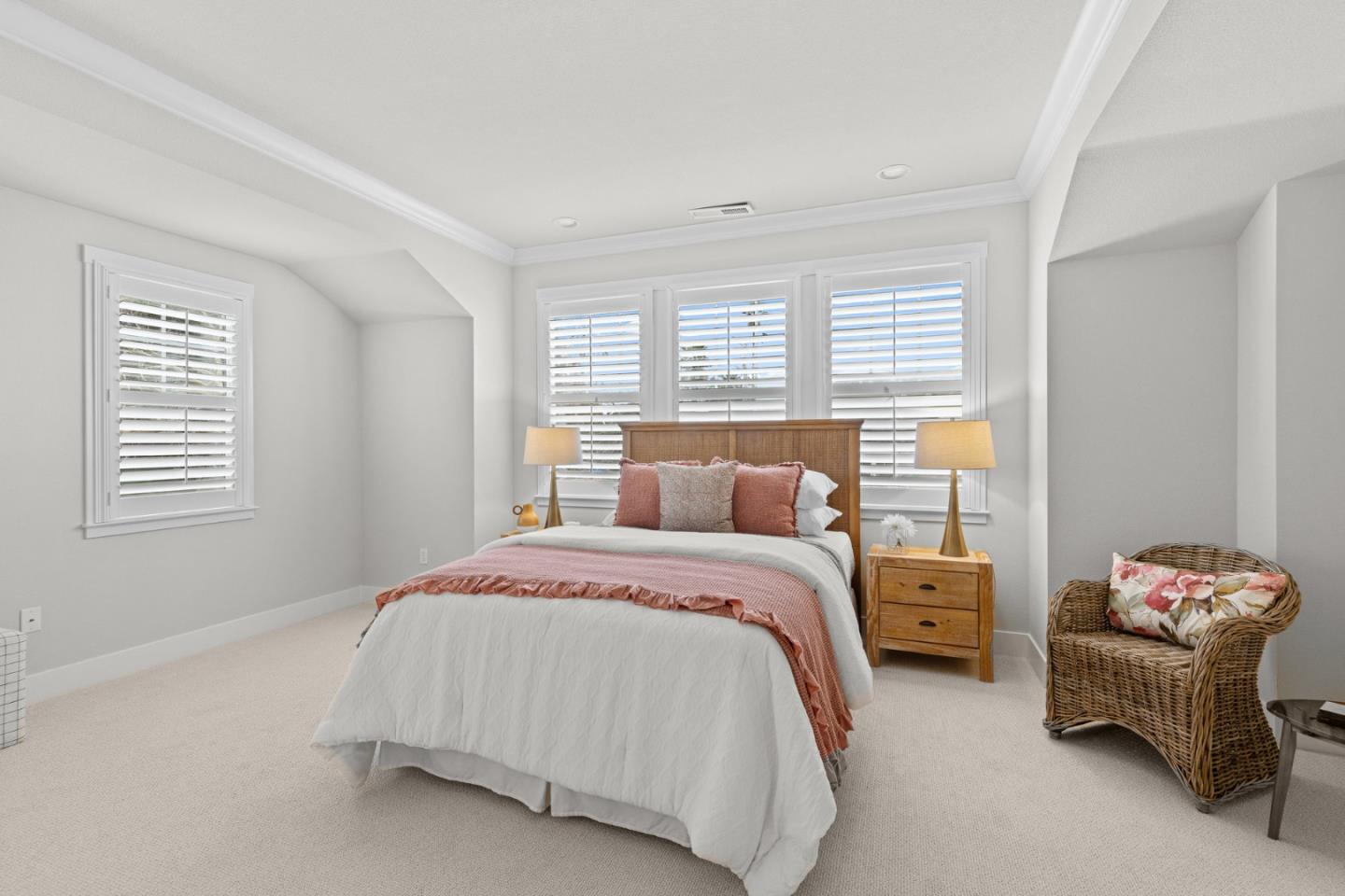 Detail Gallery Image 22 of 44 For 4191 Pearson Ct, Capitola,  CA 95010 - 3 Beds | 2/1 Baths
