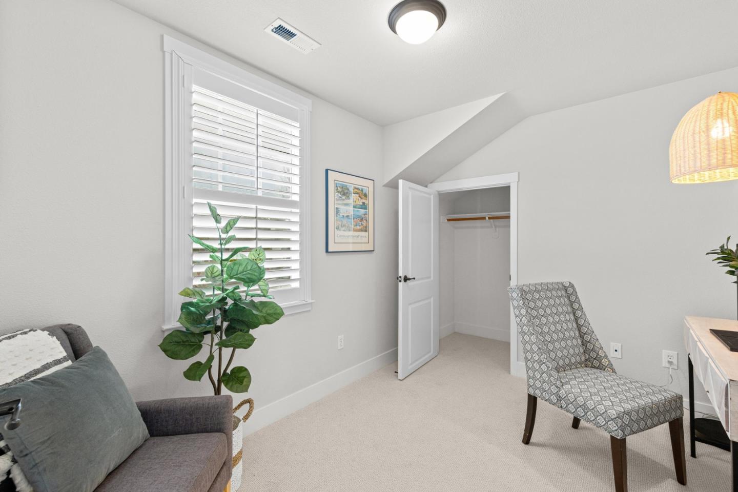 Detail Gallery Image 32 of 44 For 4191 Pearson Ct, Capitola,  CA 95010 - 3 Beds | 2/1 Baths