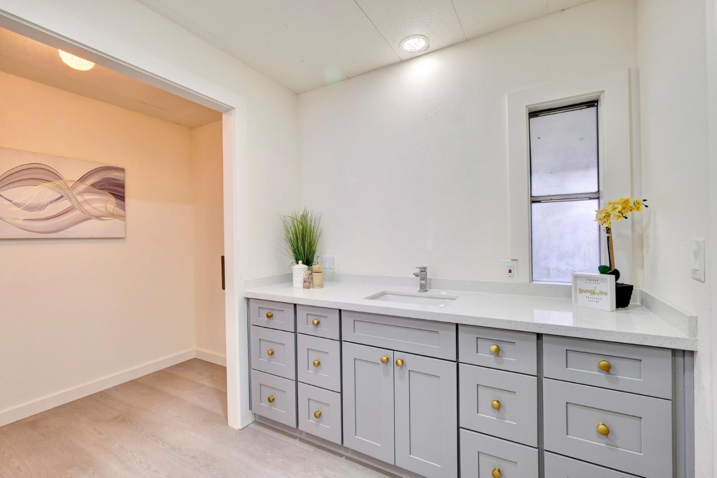Detail Gallery Image 6 of 25 For 411 Lewis Rd #375,  San Jose,  CA 95111 - 2 Beds | 2 Baths