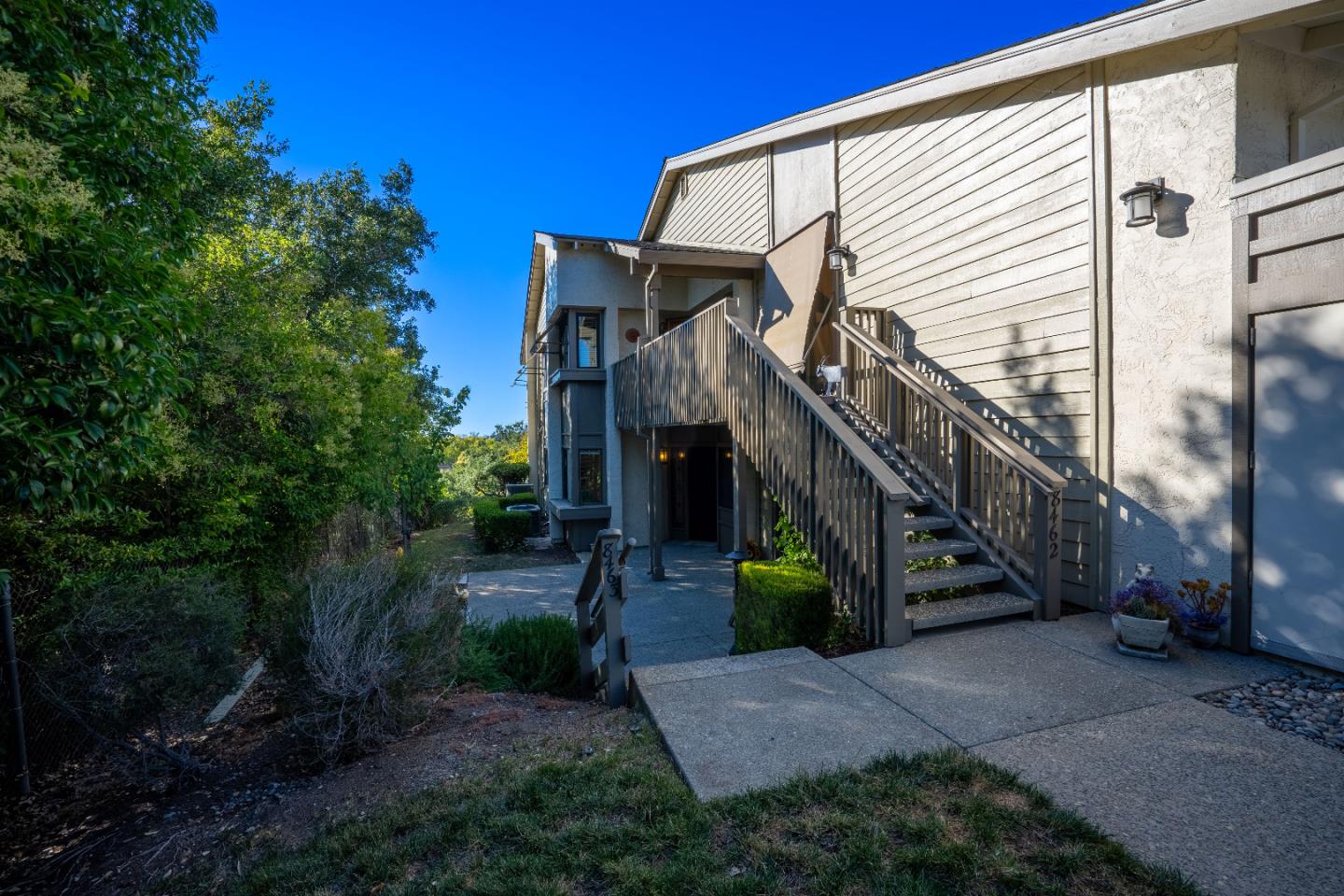 Detail Gallery Image 1 of 1 For 8463 Traminer, San Jose,  CA 95135 - 2 Beds | 2 Baths