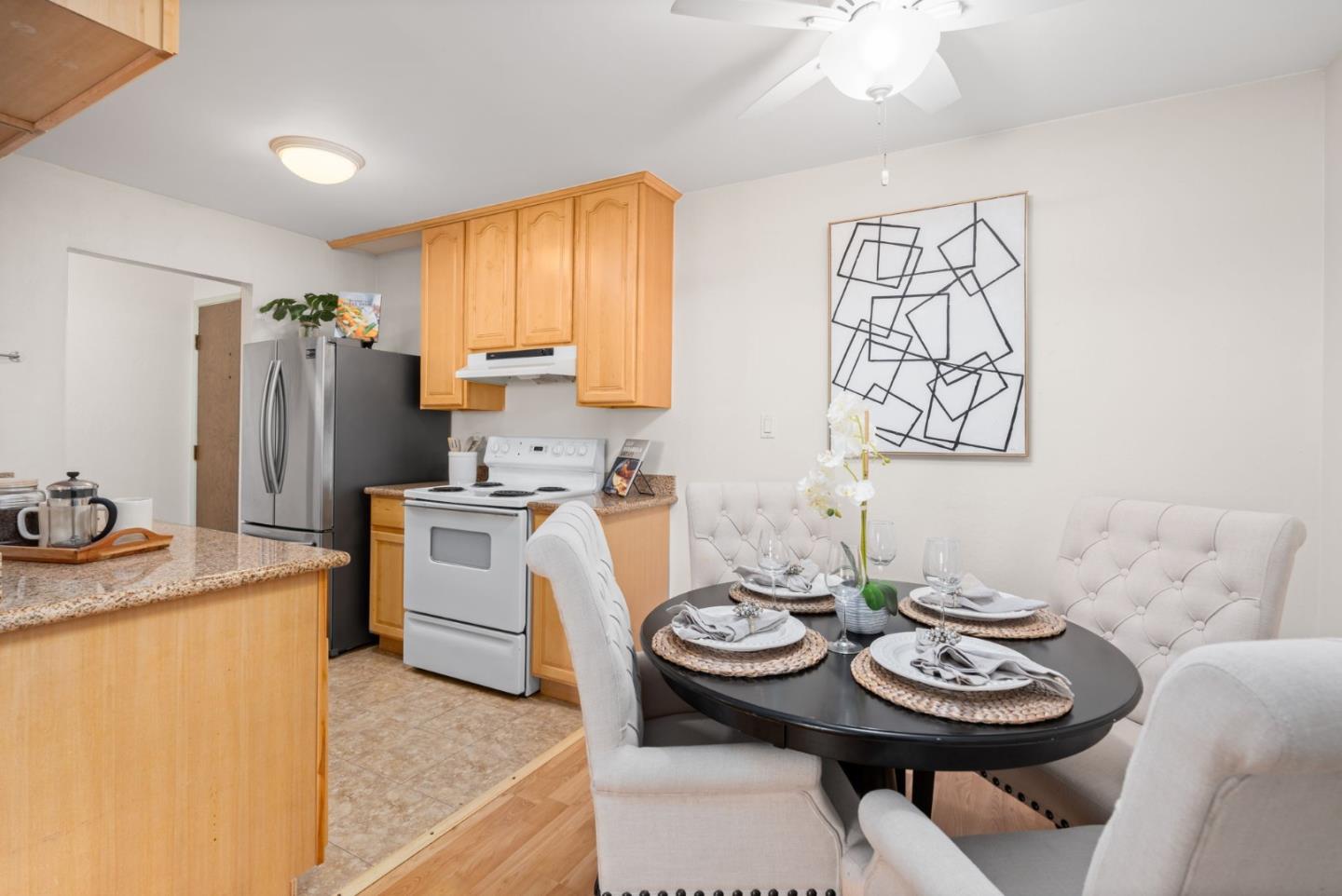 Detail Gallery Image 12 of 33 For 155 Pearl St #107,  Oakland,  CA 94611 - 1 Beds | 1 Baths