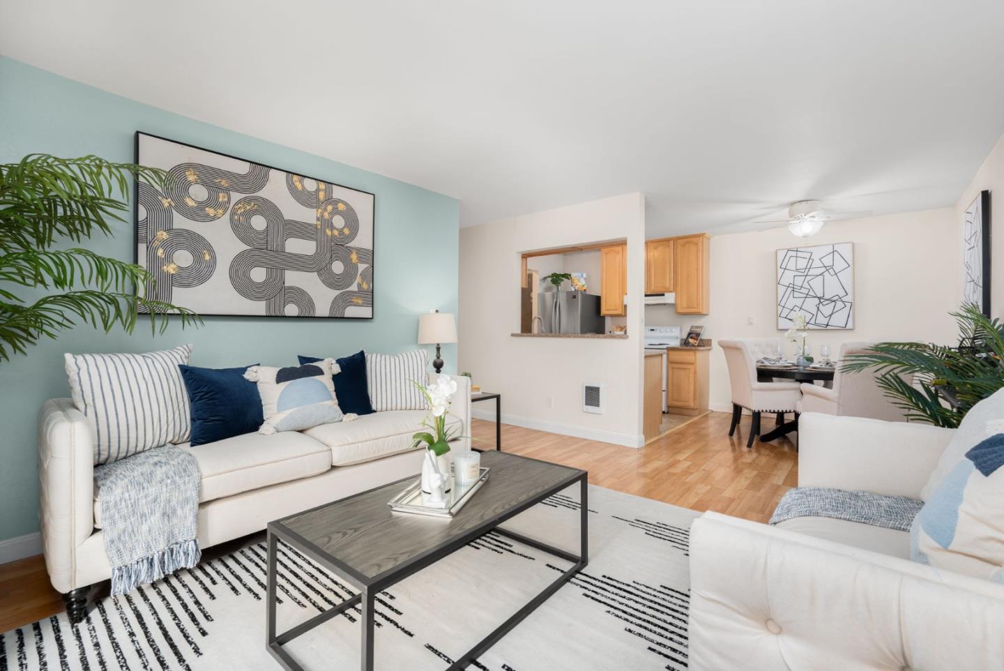 Detail Gallery Image 4 of 33 For 155 Pearl St #107,  Oakland,  CA 94611 - 1 Beds | 1 Baths