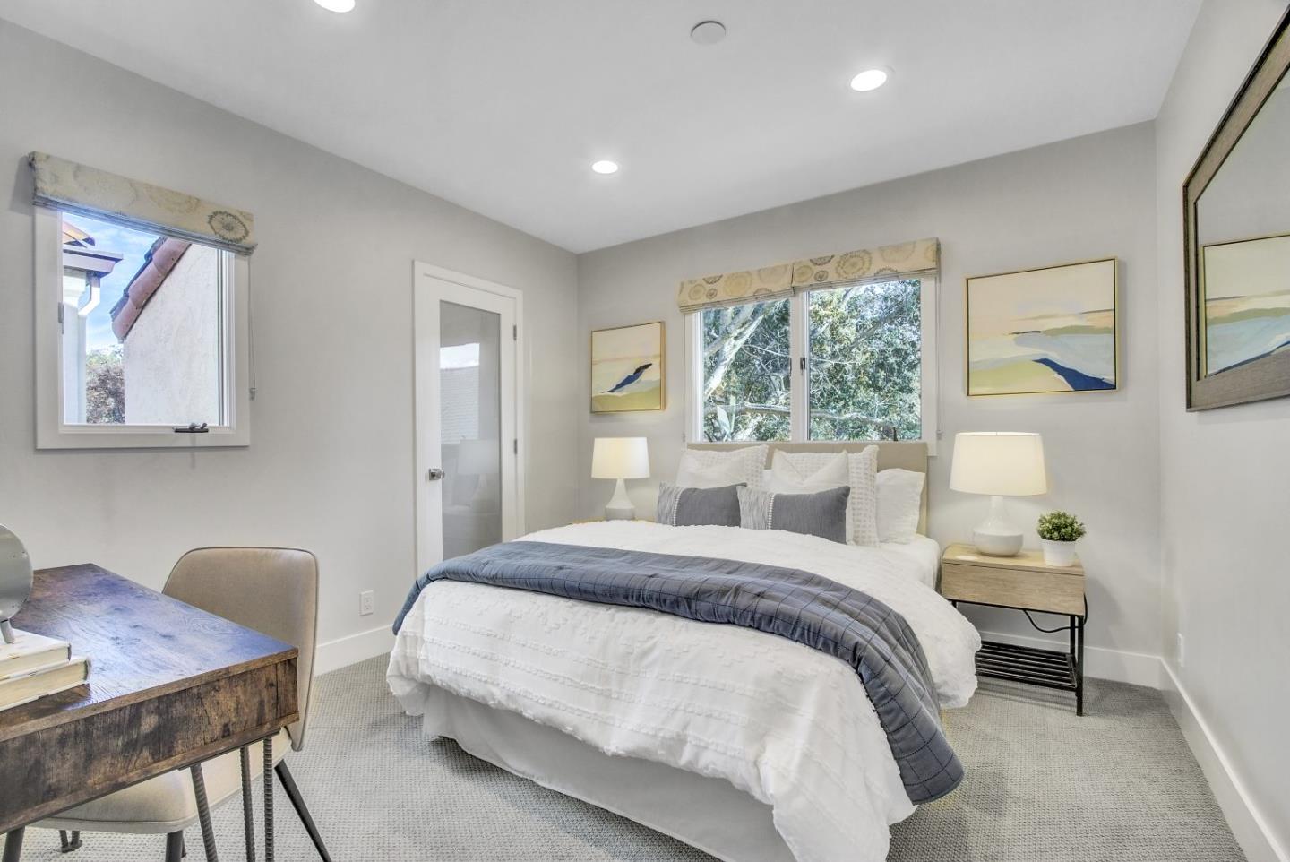 Detail Gallery Image 29 of 51 For 674 Hamilton Ave a,  Palo Alto,  CA 94301 - 2 Beds | 2/1 Baths
