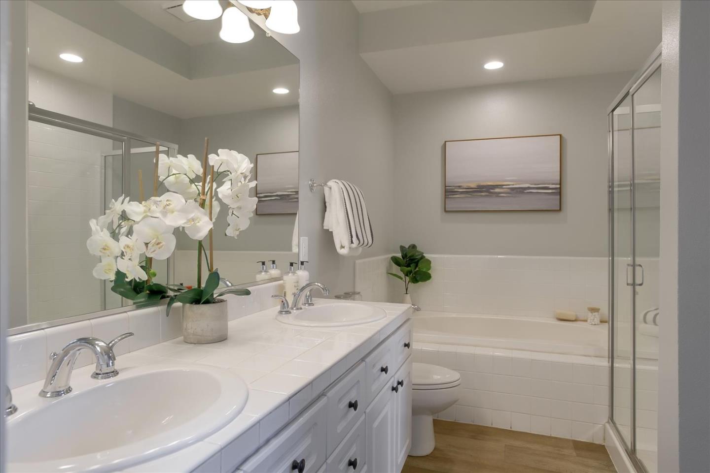Detail Gallery Image 26 of 40 For 256 W 20th Ave, San Mateo,  CA 94403 - 2 Beds | 2 Baths