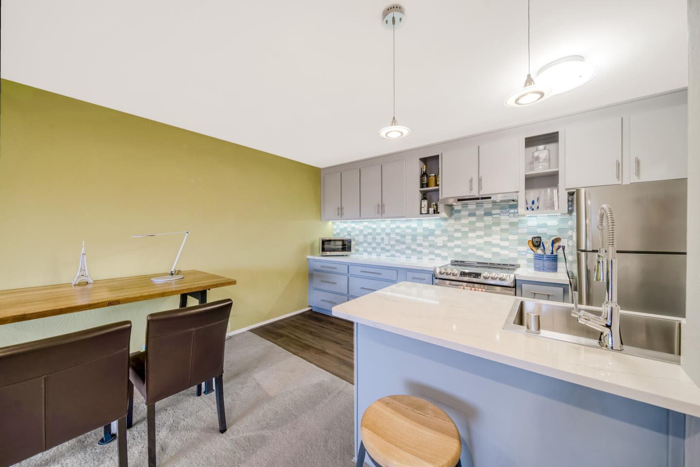 Detail Gallery Image 11 of 23 For 955 Shorepoint Ct #313,  Alameda,  CA 94501 - 1 Beds | 1 Baths