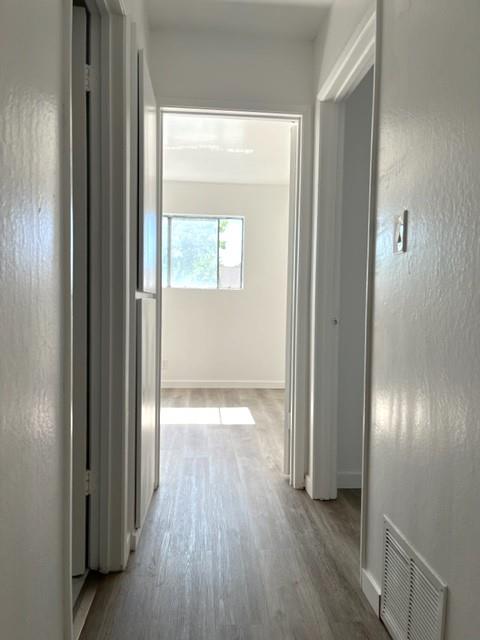 Detail Gallery Image 8 of 22 For 192 Junipero Dr #2,  Milpitas,  CA 95035 - 2 Beds | 1 Baths